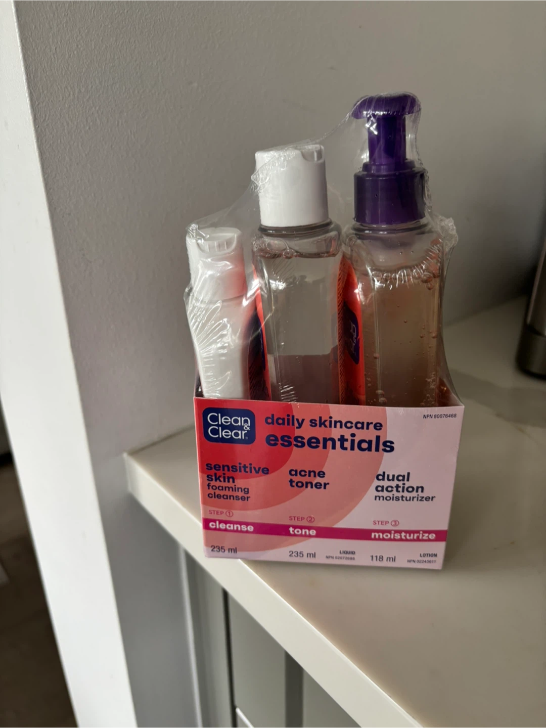 Clean & Clear Daily Skincare set - photo 2