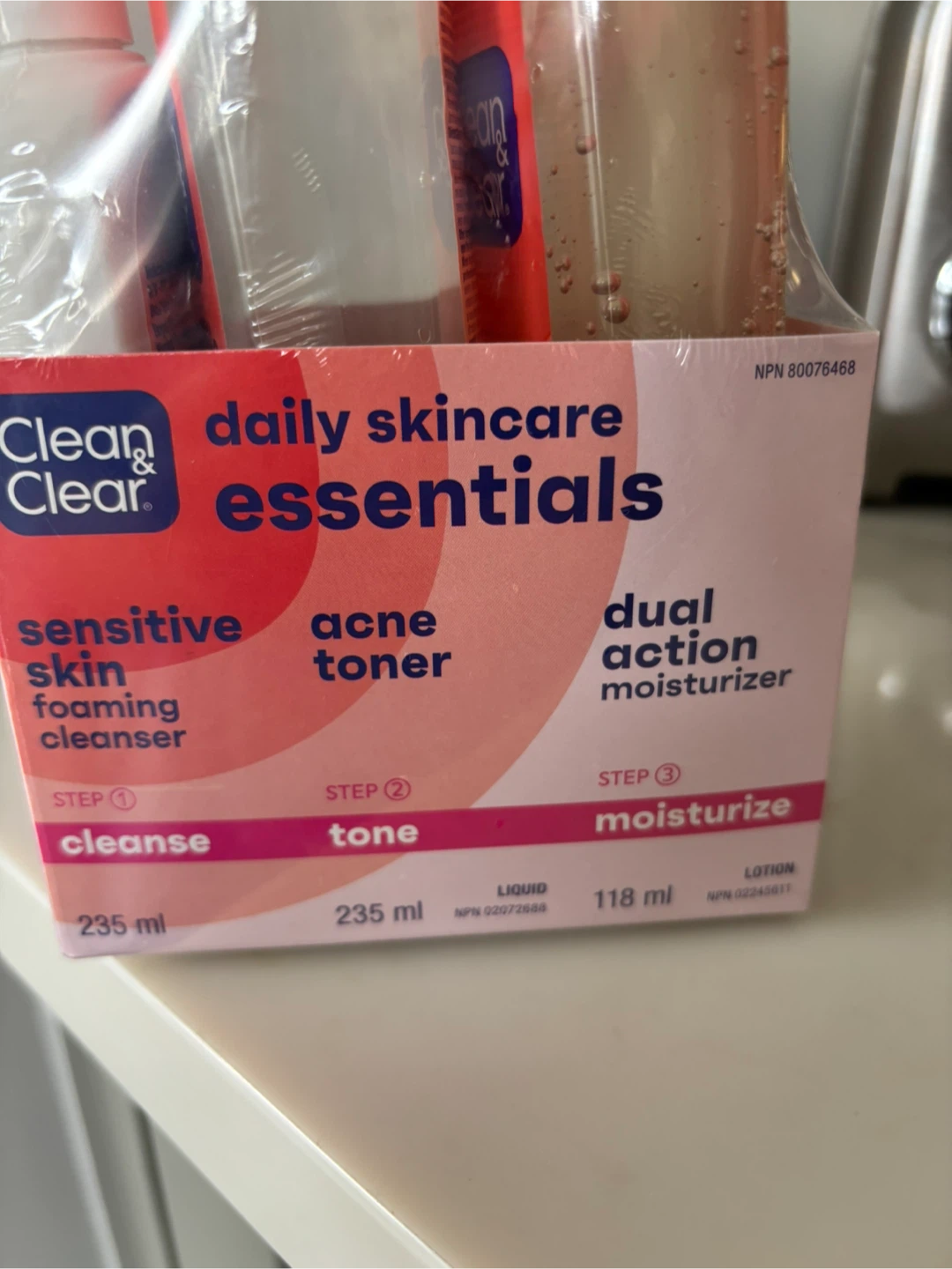 Clean & Clear Daily Skincare set - photo 4
