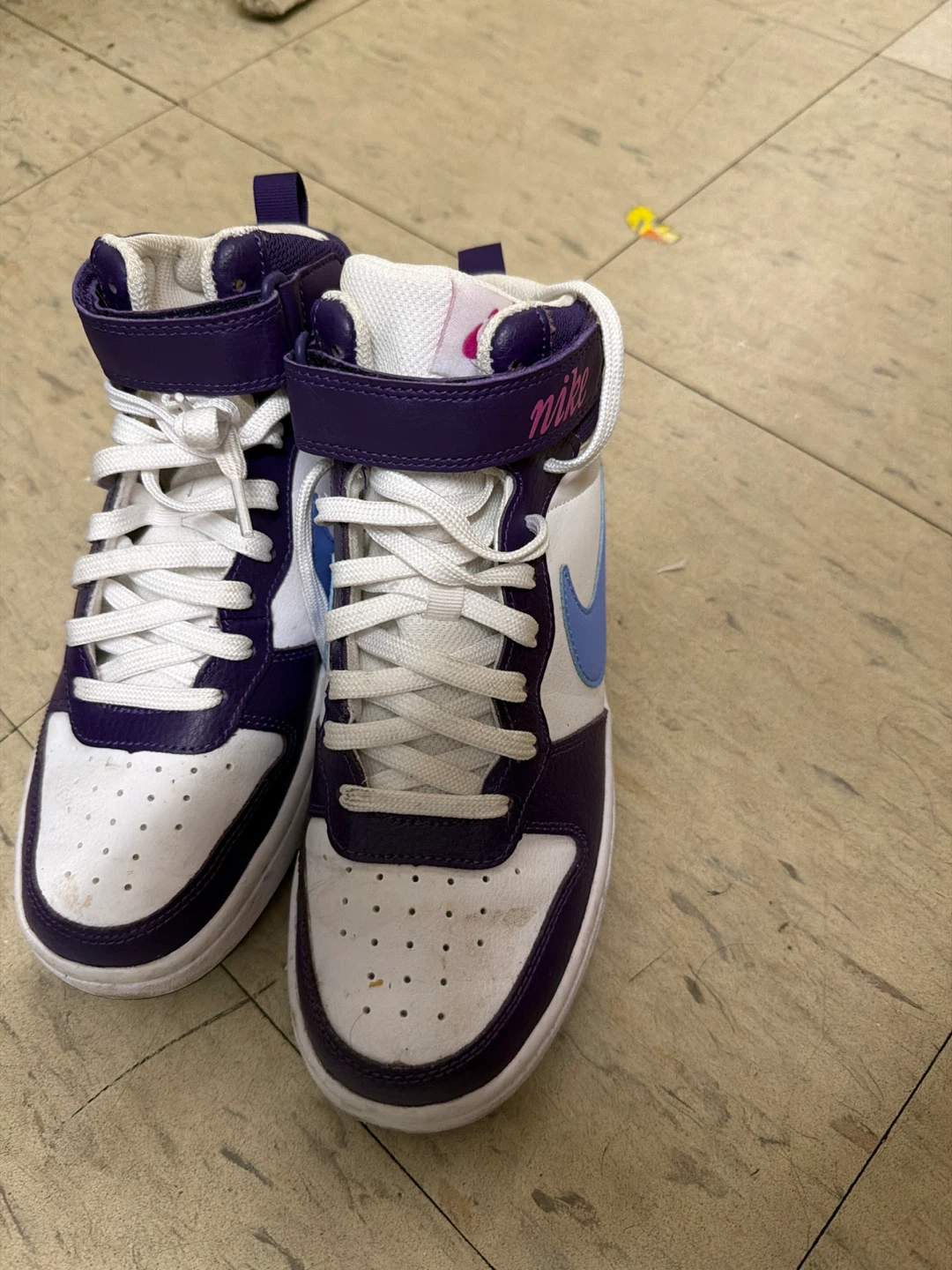 Nike High-Top Sneakers Size 6Y - photo 2