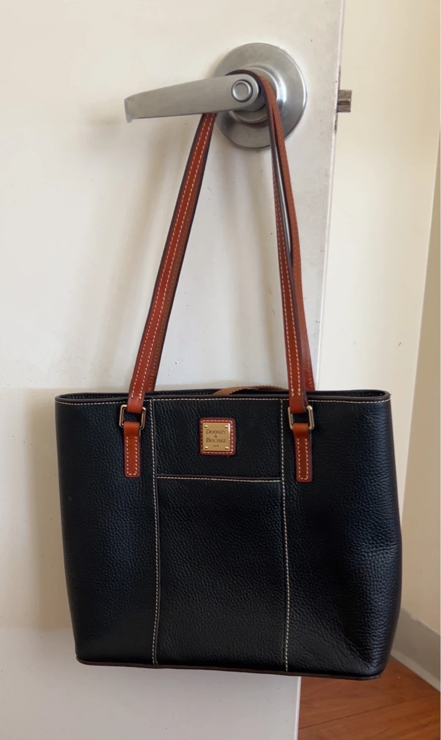 Dooney & Bourke