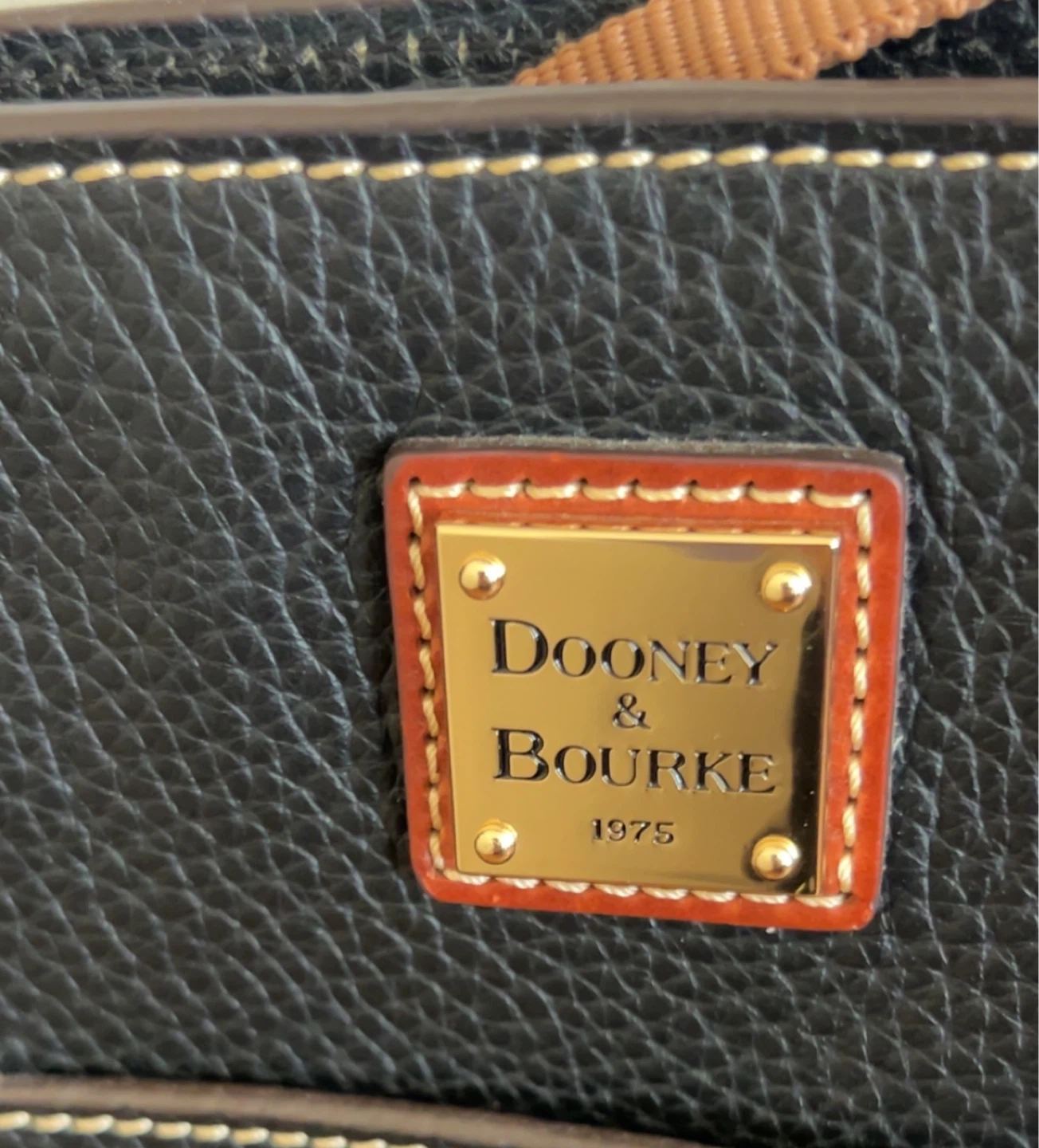 Dooney & Bourke - photo 3