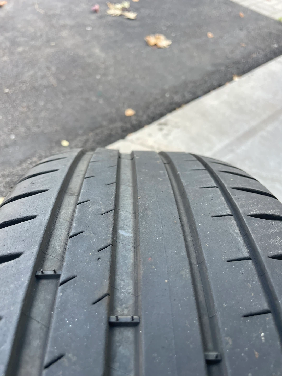 215/45/R18 - photo 3