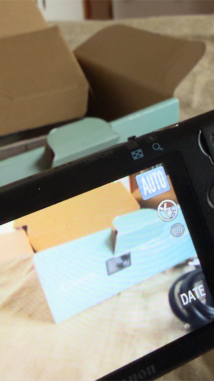 Canon PowerShot SD1400 IS Digital Camera - photo 5