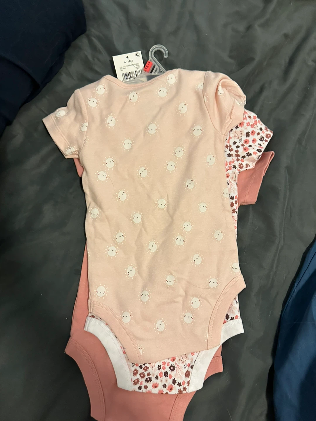 George Baby Bodysuits 6-12M - photo 2