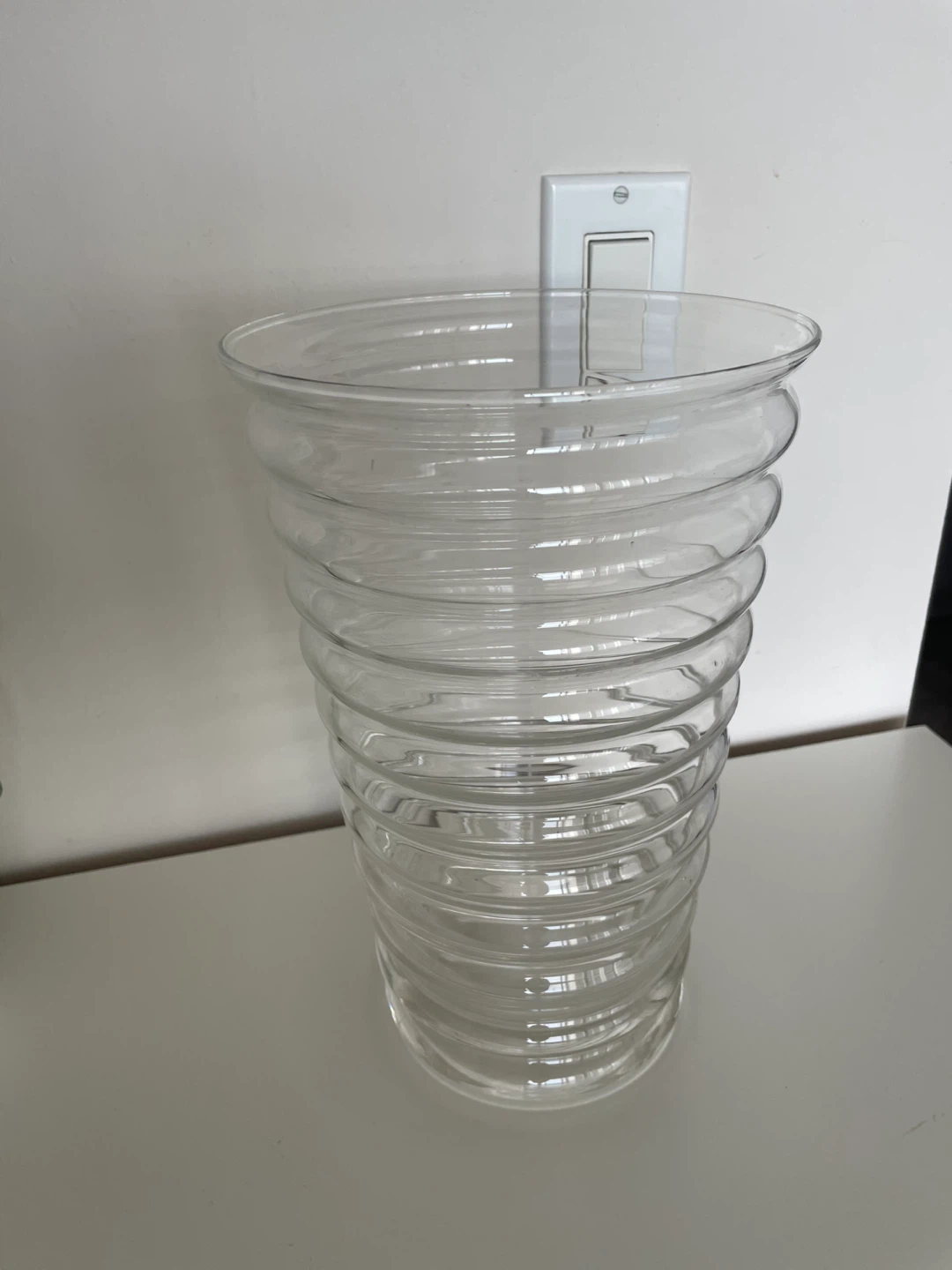 Clear Ribbed Glass Vase - photo 4