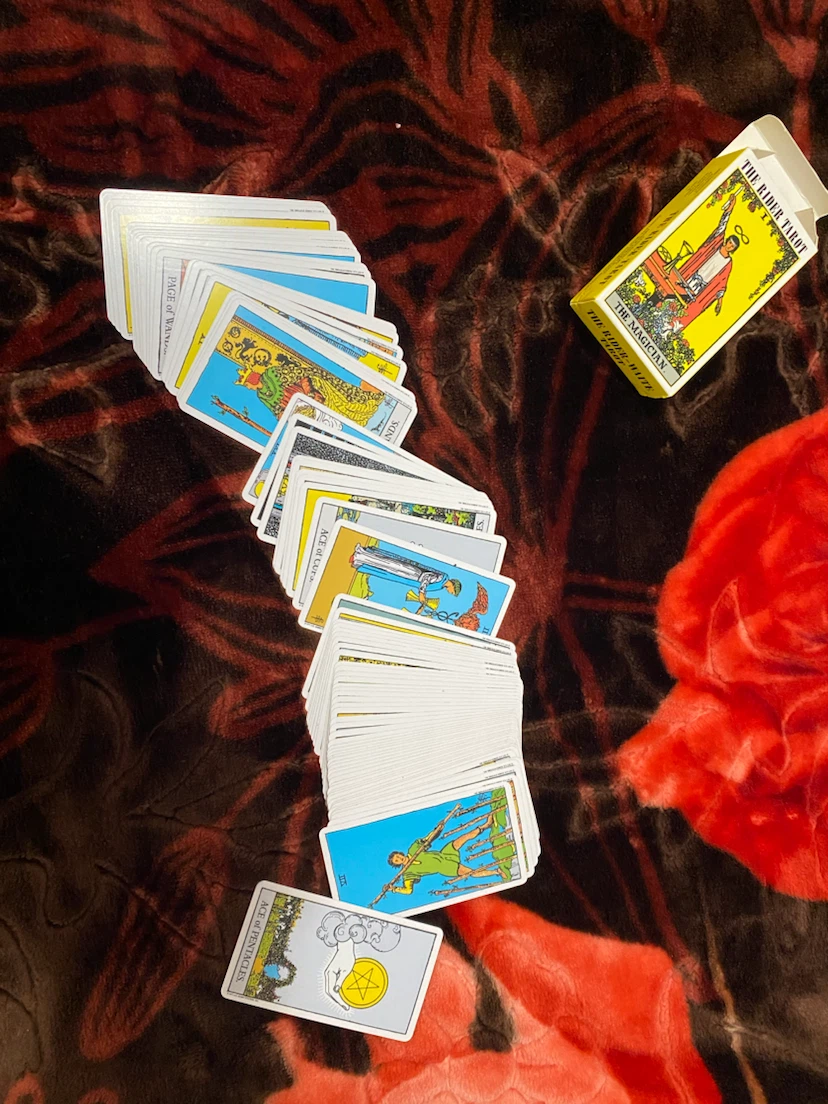 🔮 Rider-Waite Tarot Card Deck with Box – Only $10! - photo 3