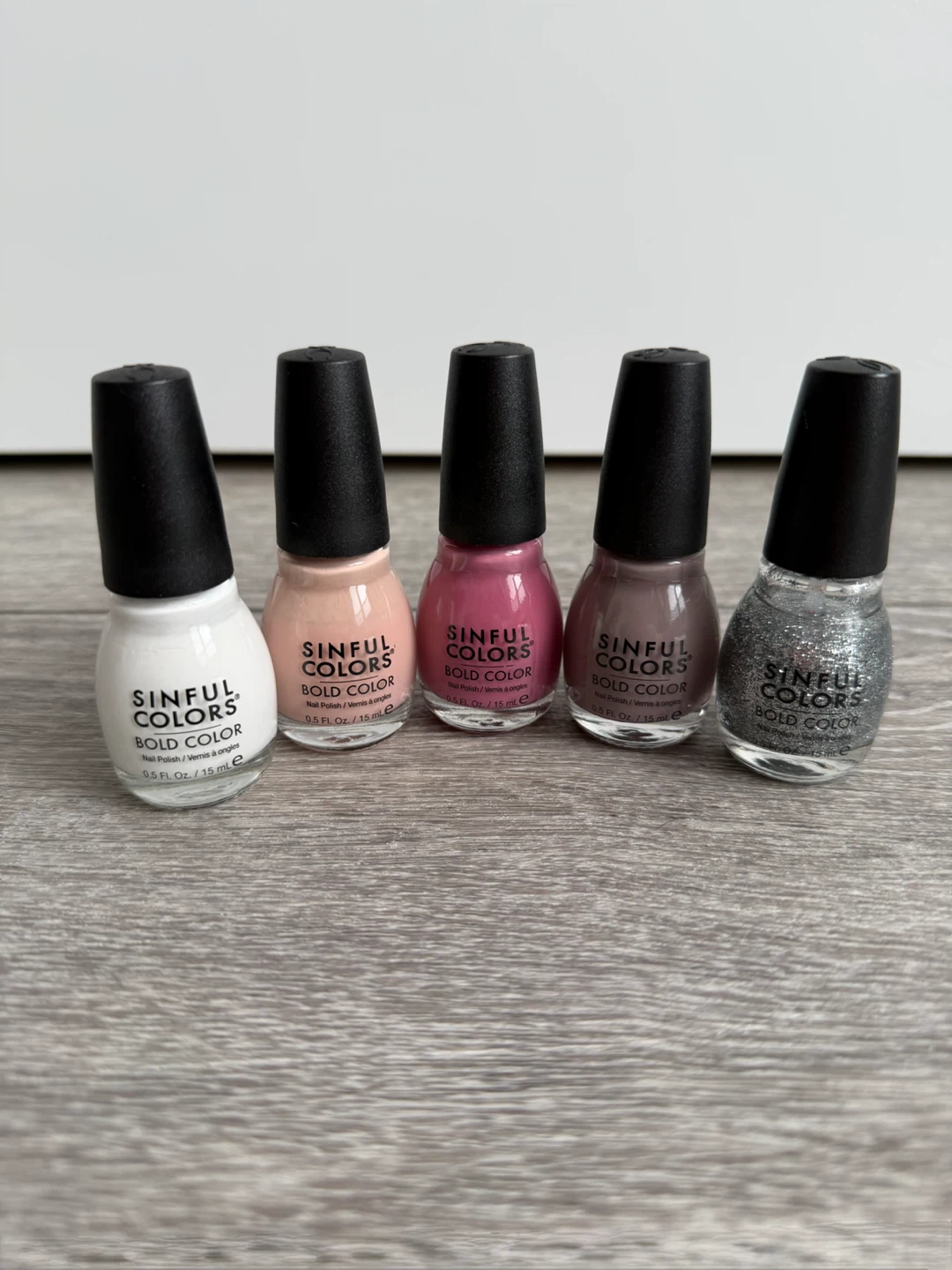 Set of 6 Assorted Nail Polishes