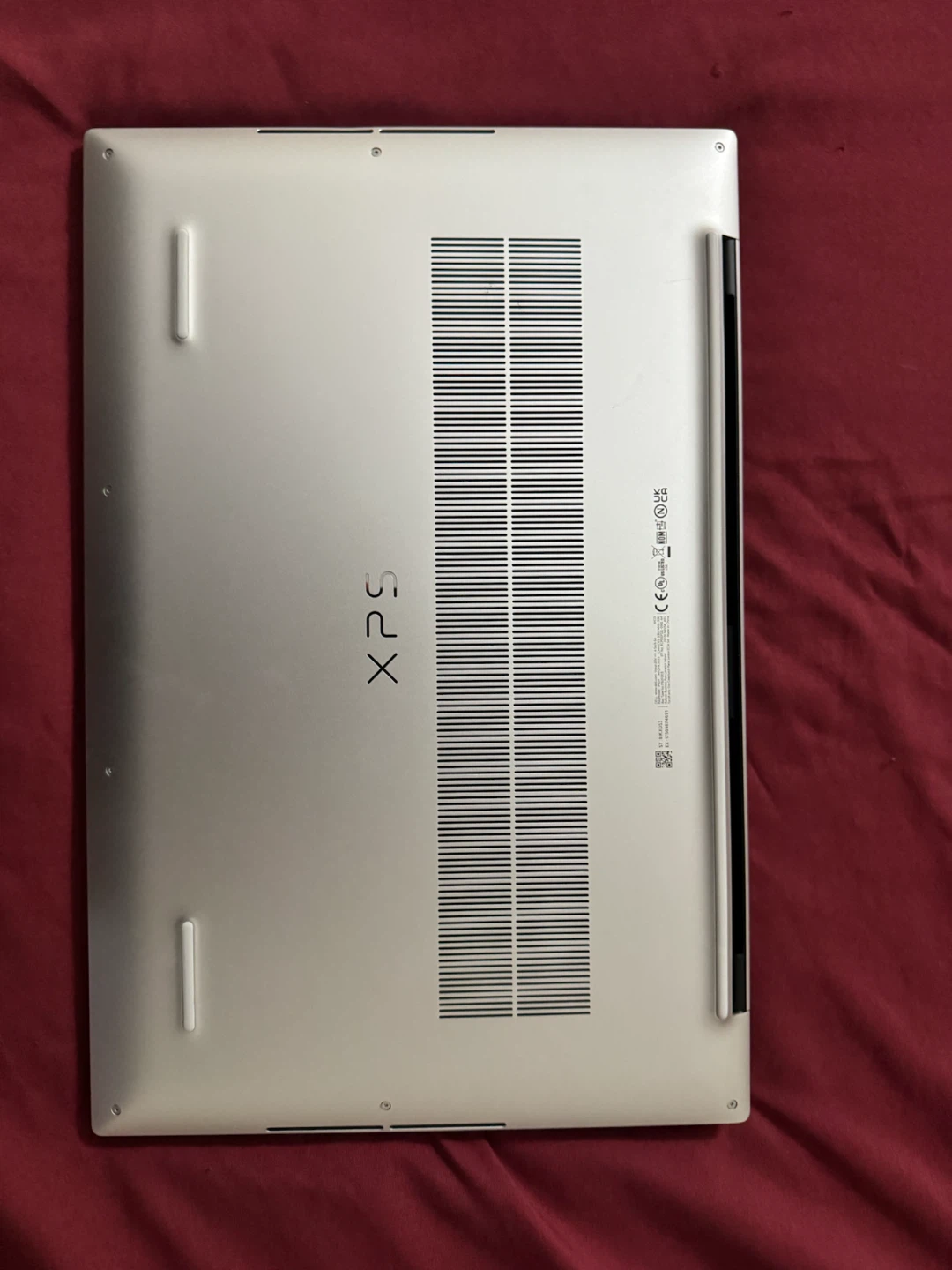 Dell XPS 17 9720 Laptop - photo 3
