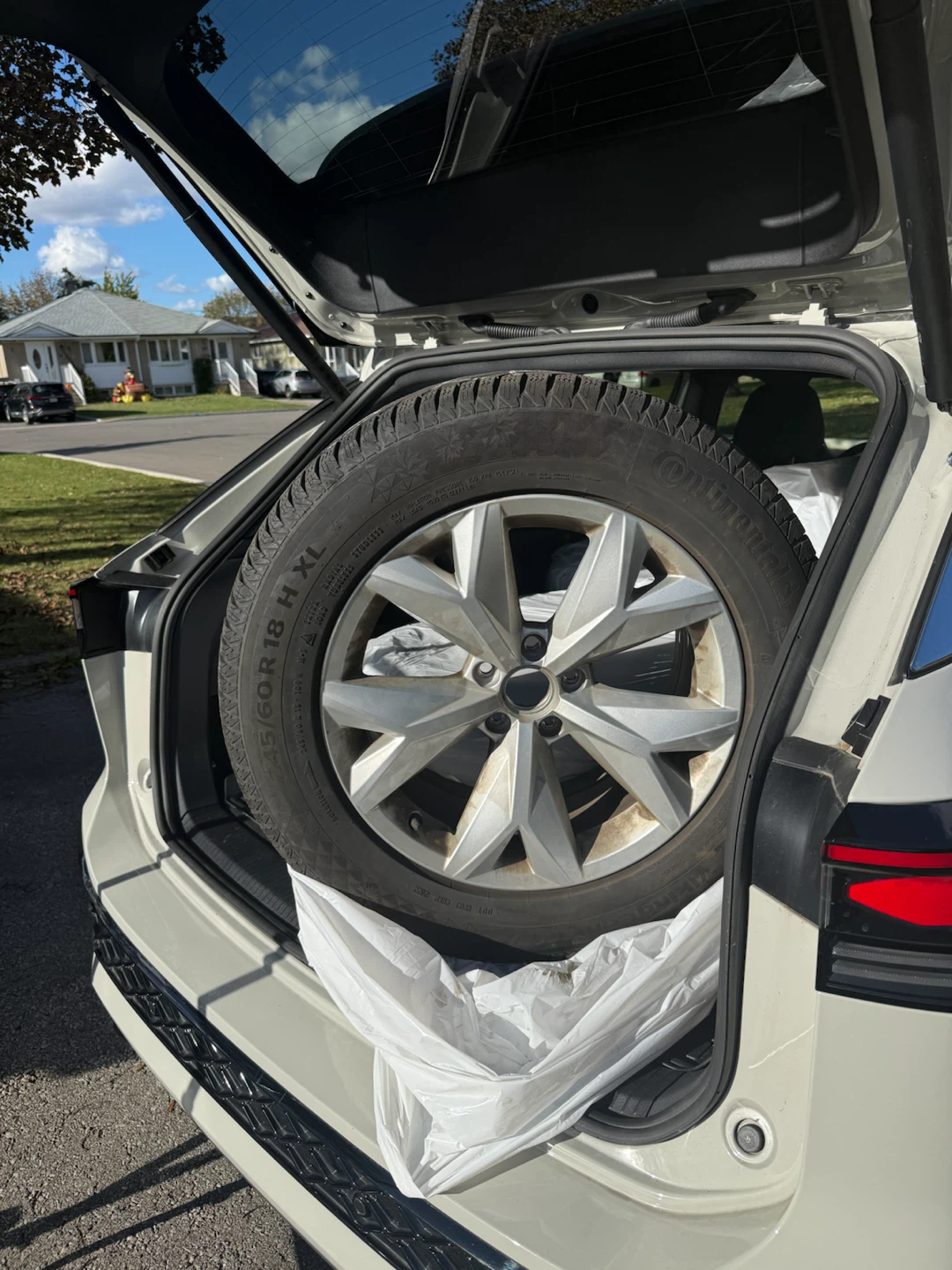 Winter tires on rims 245/60/R18 - photo 2