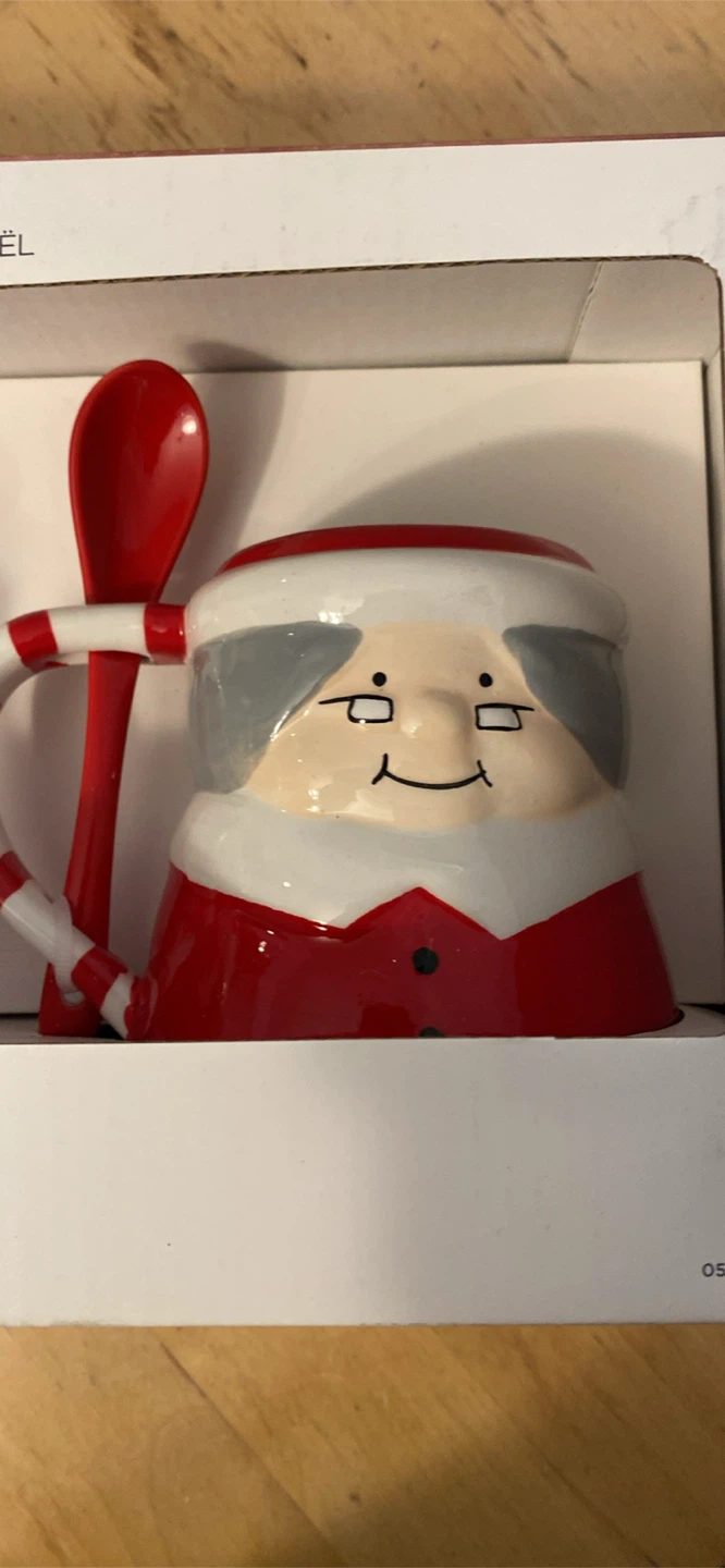 Canvas Santa and Mrs. Claus Mug and Spoon Set - photo 3