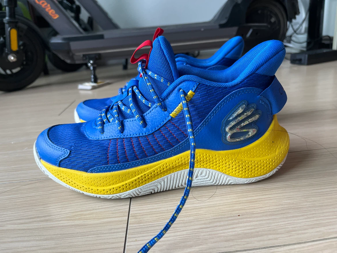 Under Armour Curry Basketball Shoes - photo 2