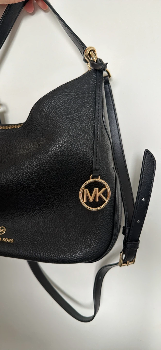Michael Kors Black Pebbled Leather Shoulder Bag - photo 3
