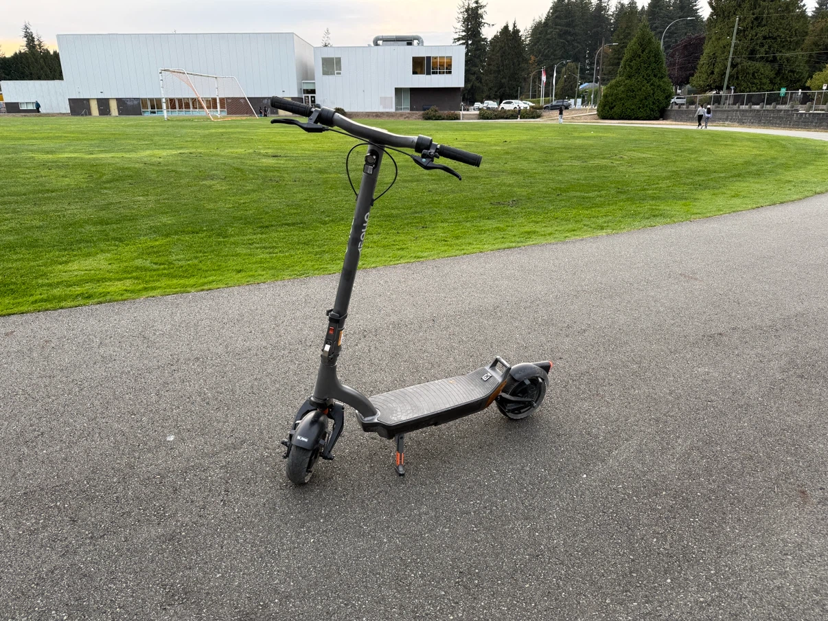 Apollo Electric Scooter