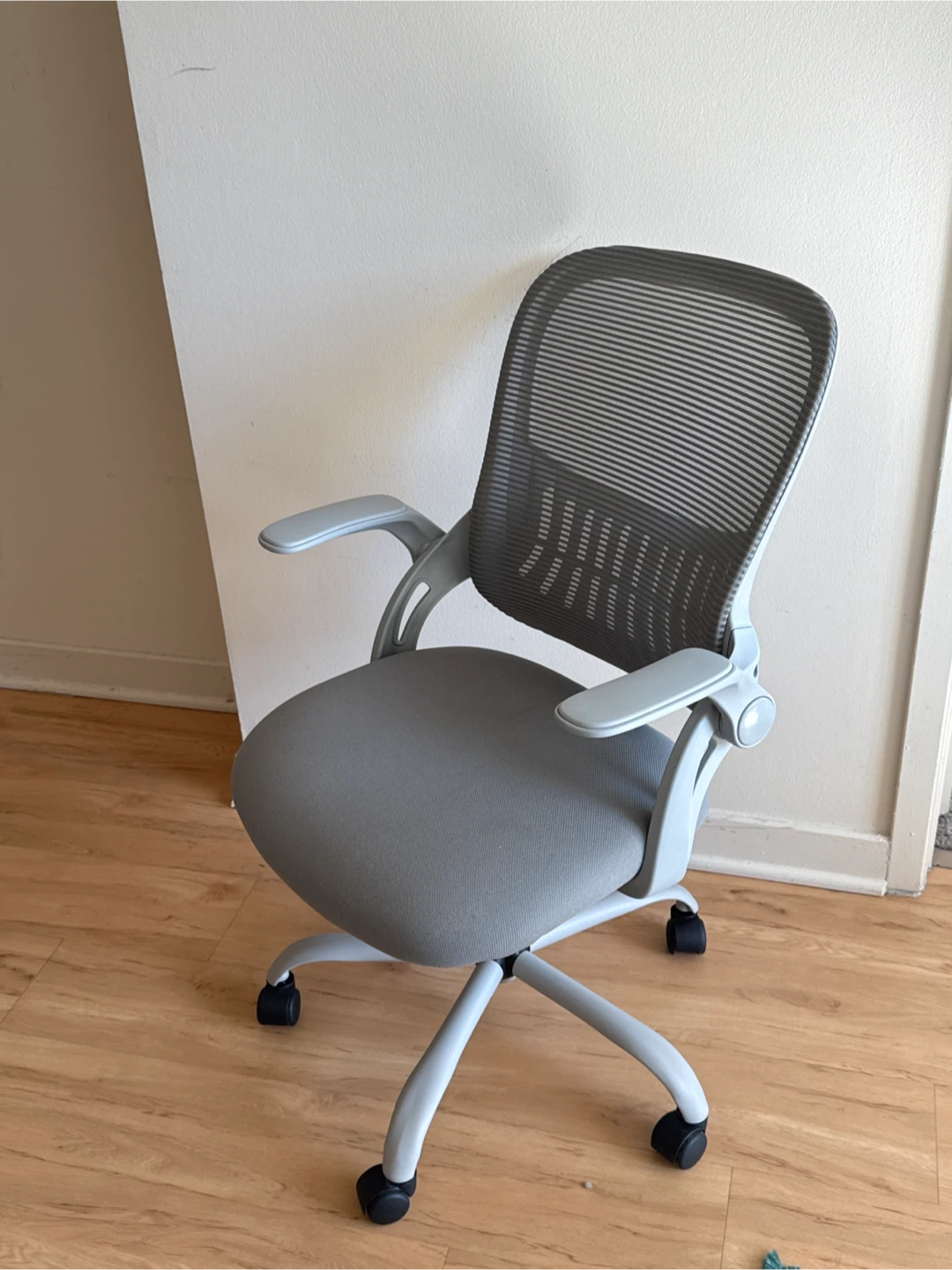 Gray Mesh Office Chair