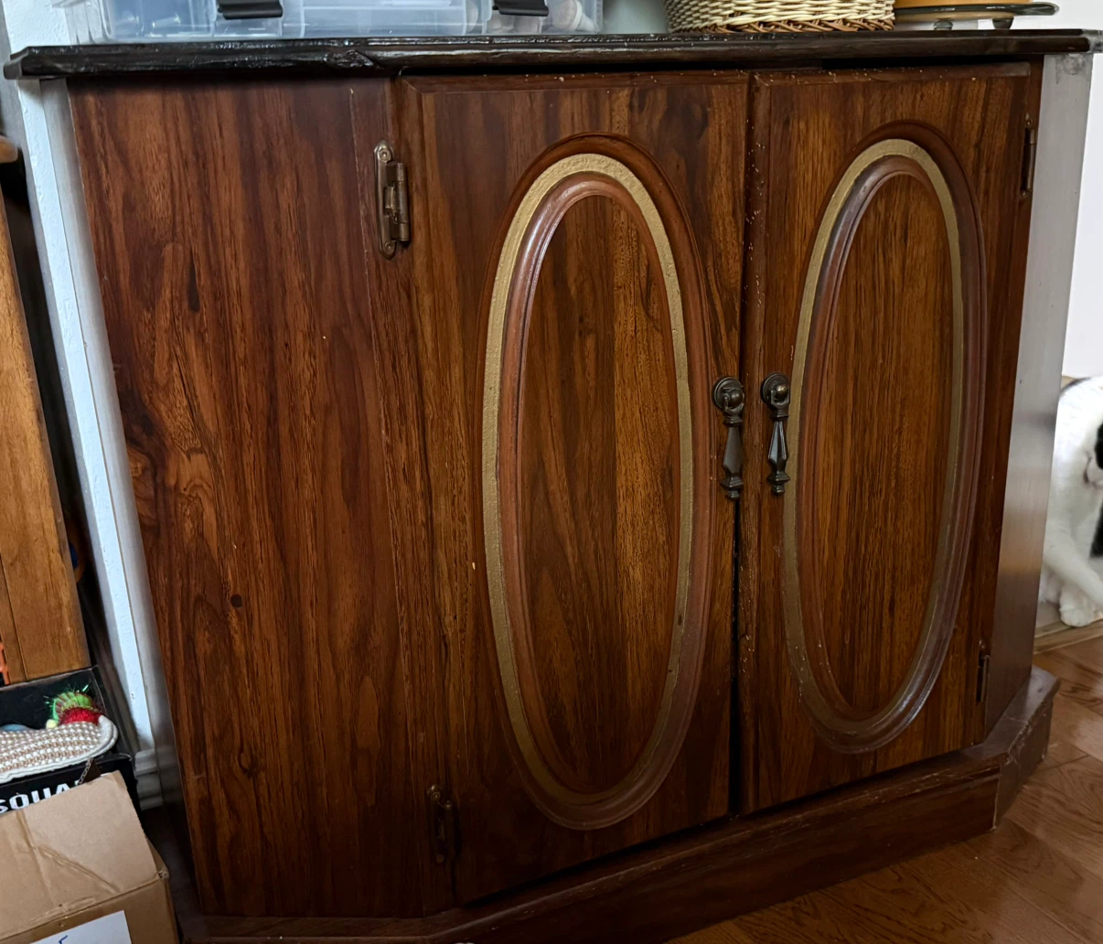 Vintage Wooden Storage Cabinet - photo 2