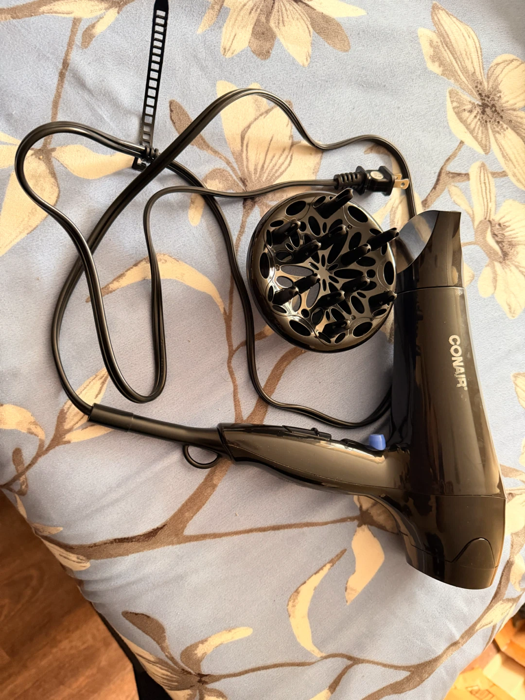 Conair Hair Dryer with Attachments - photo 2