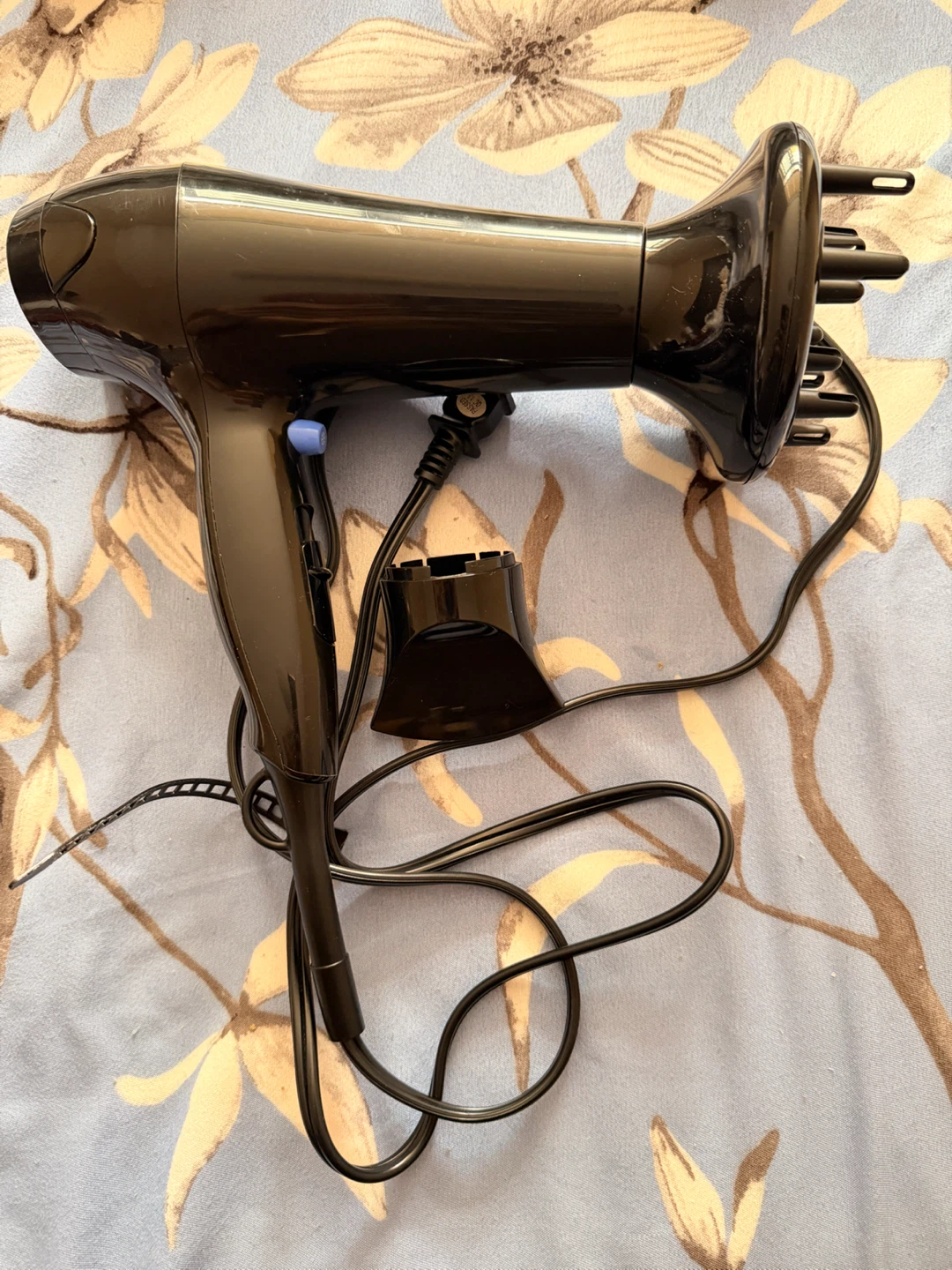 Conair Hair Dryer with Attachments - photo 3