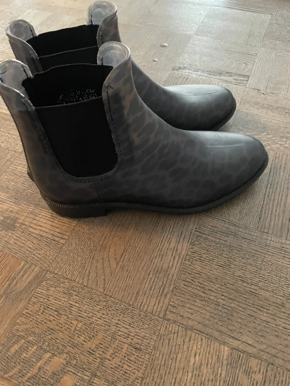 Leopard Print Rain Boots