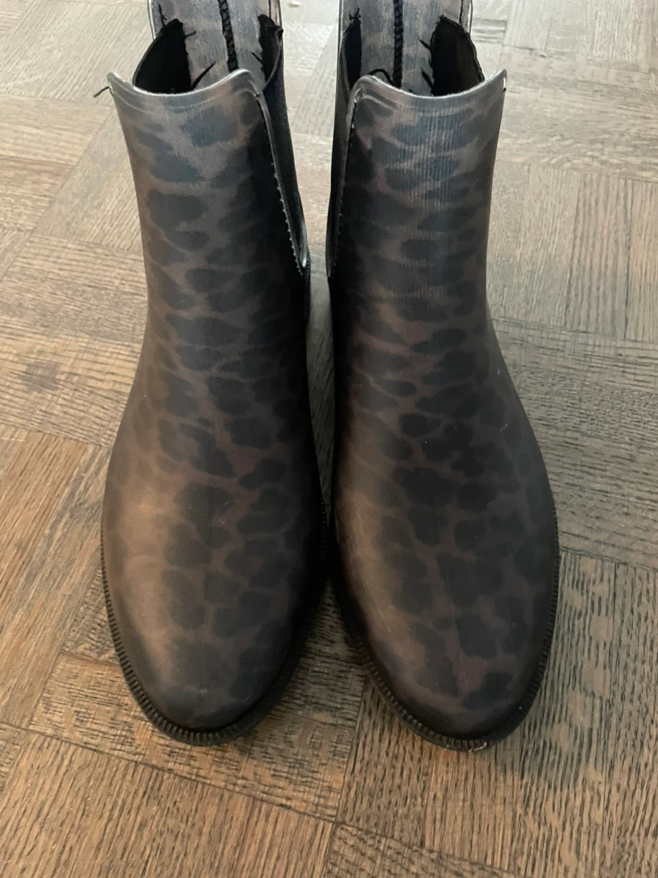 Leopard Print Rain Boots - photo 3