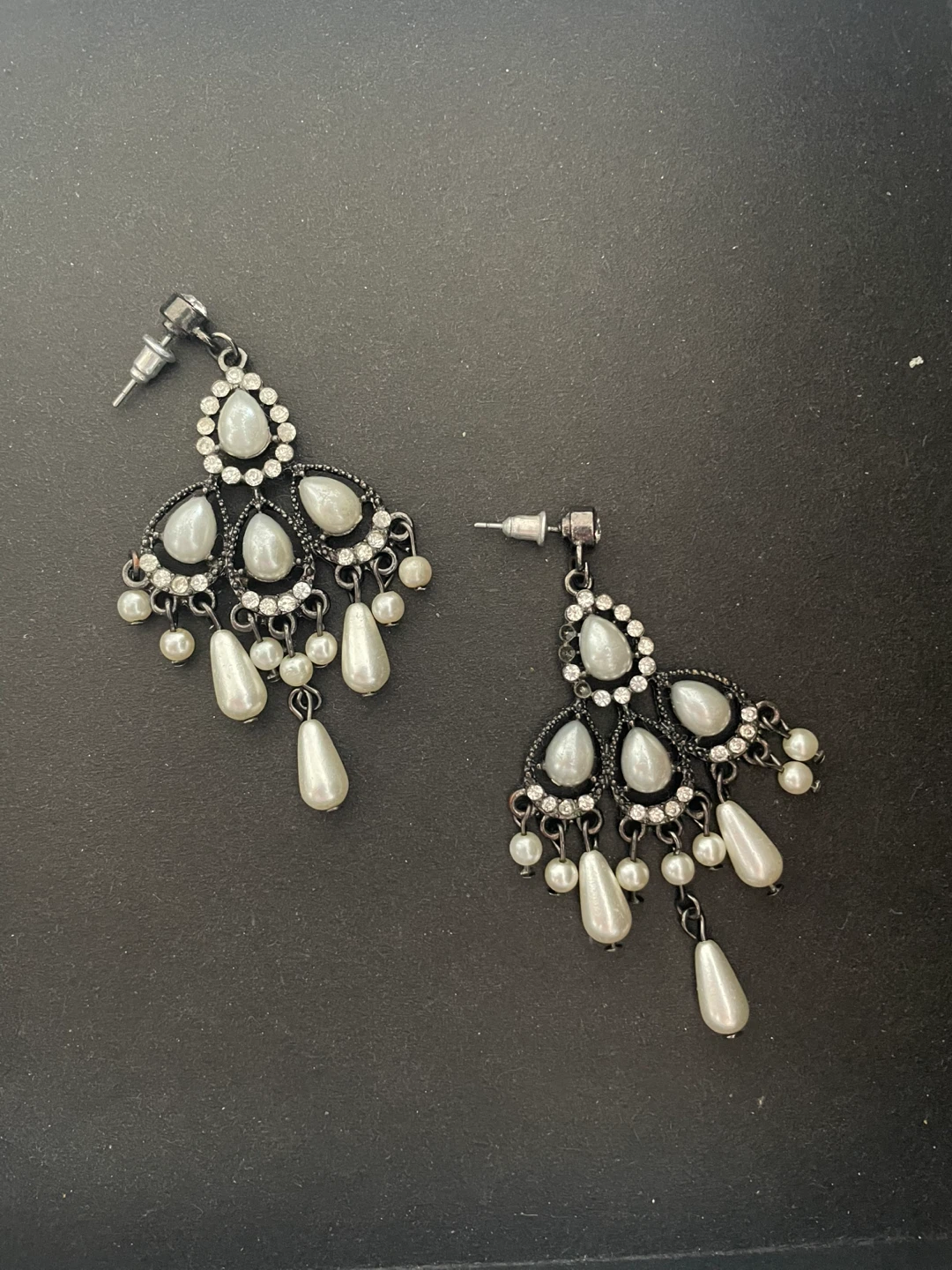 Vintage Style Pearl and Rhinestone Chandelier Earrings