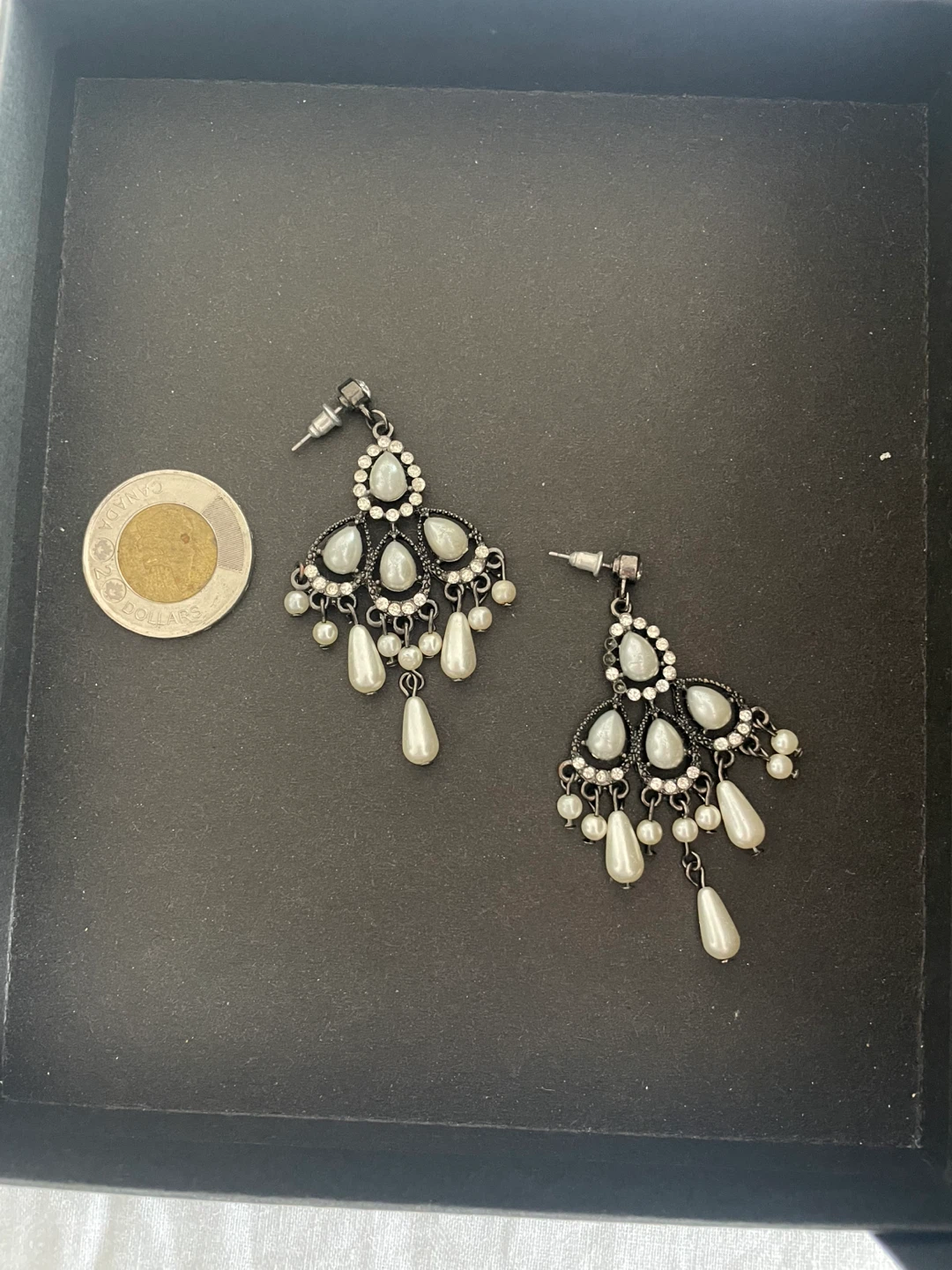 Vintage Style Pearl and Rhinestone Chandelier Earrings - photo 2