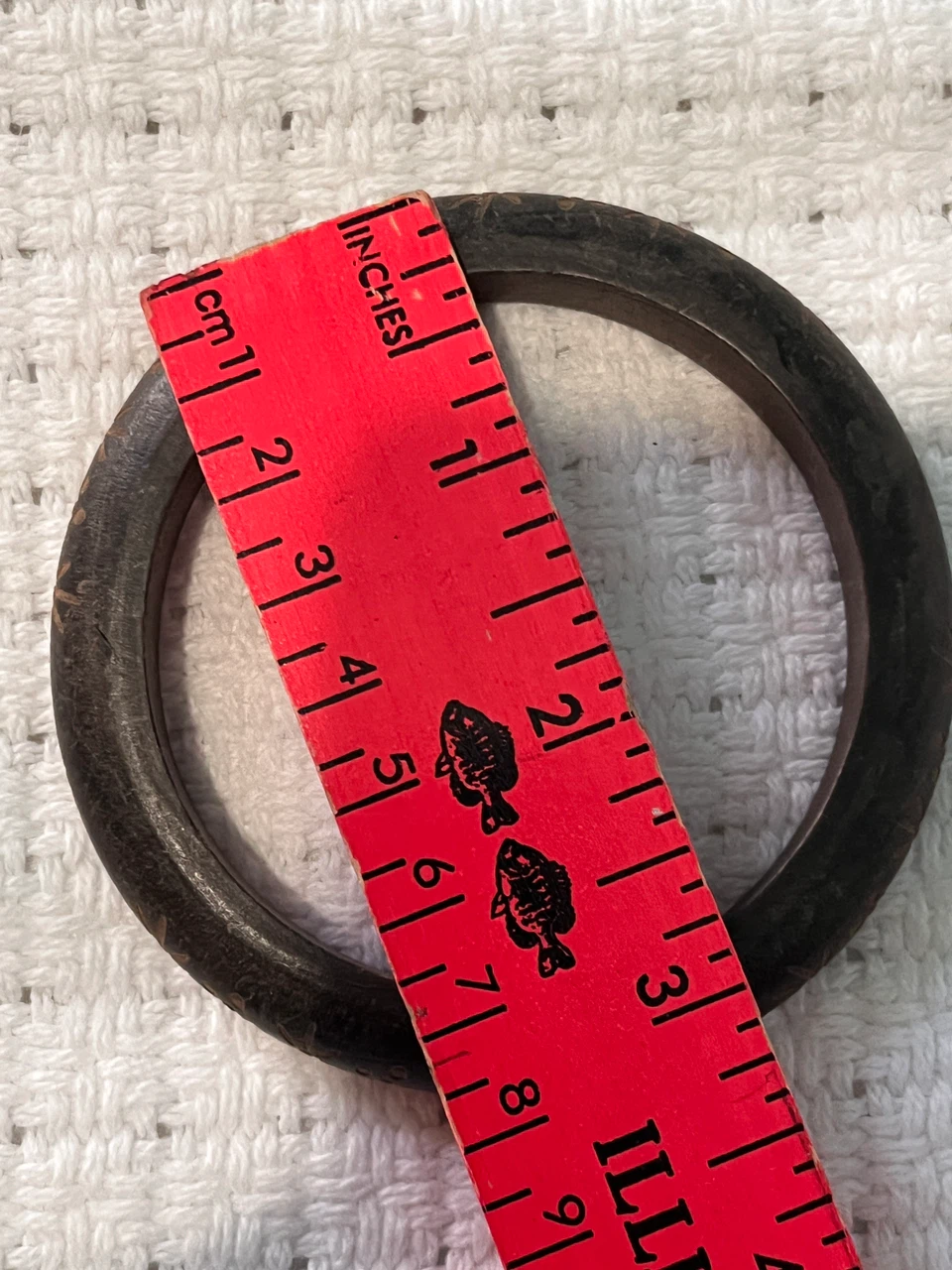 Engraved wooden bangle bracelet - photo 3