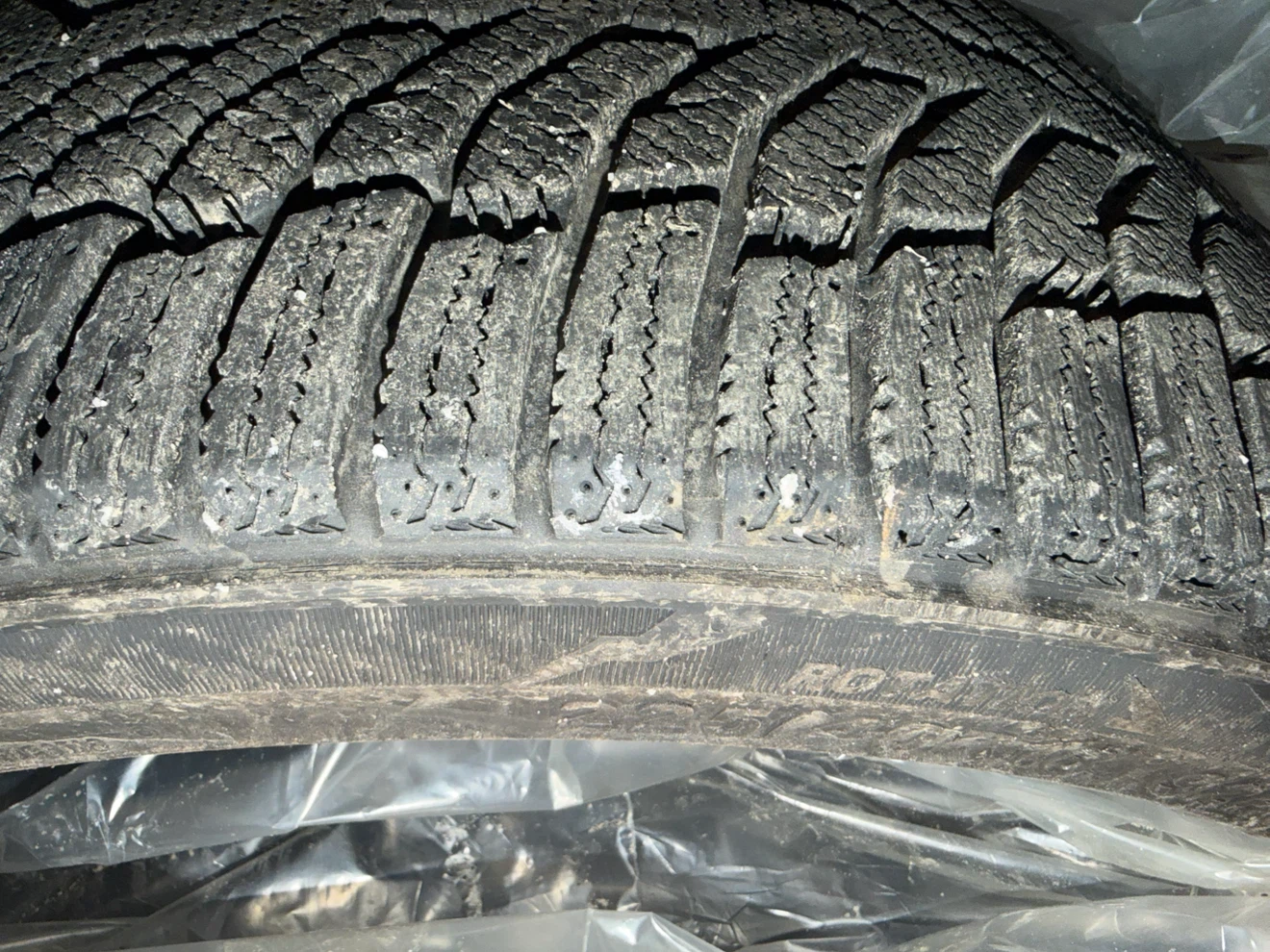 Winter Tires for Sale – Set of 4 (225/40 R18) - photo 5