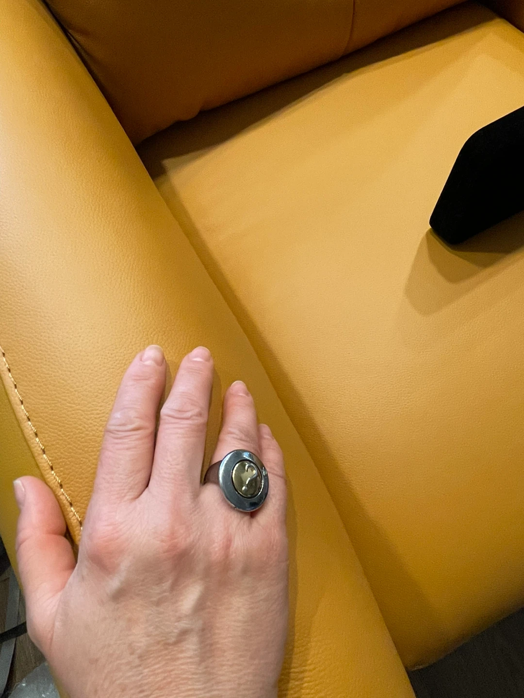 Morellato two-tone statement ring and pendant - photo 5