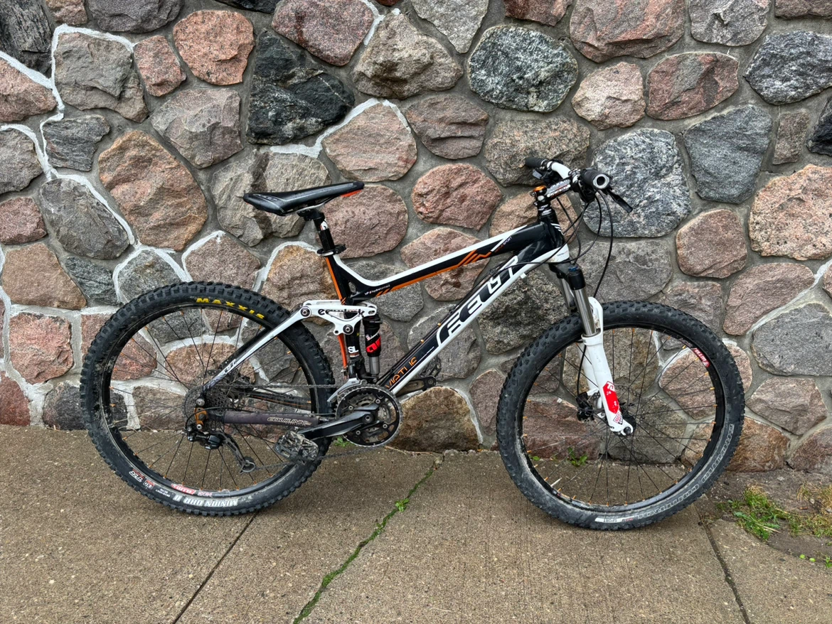 Felt Virtue sport MTB - full suspension-  (Medium) - photo 2