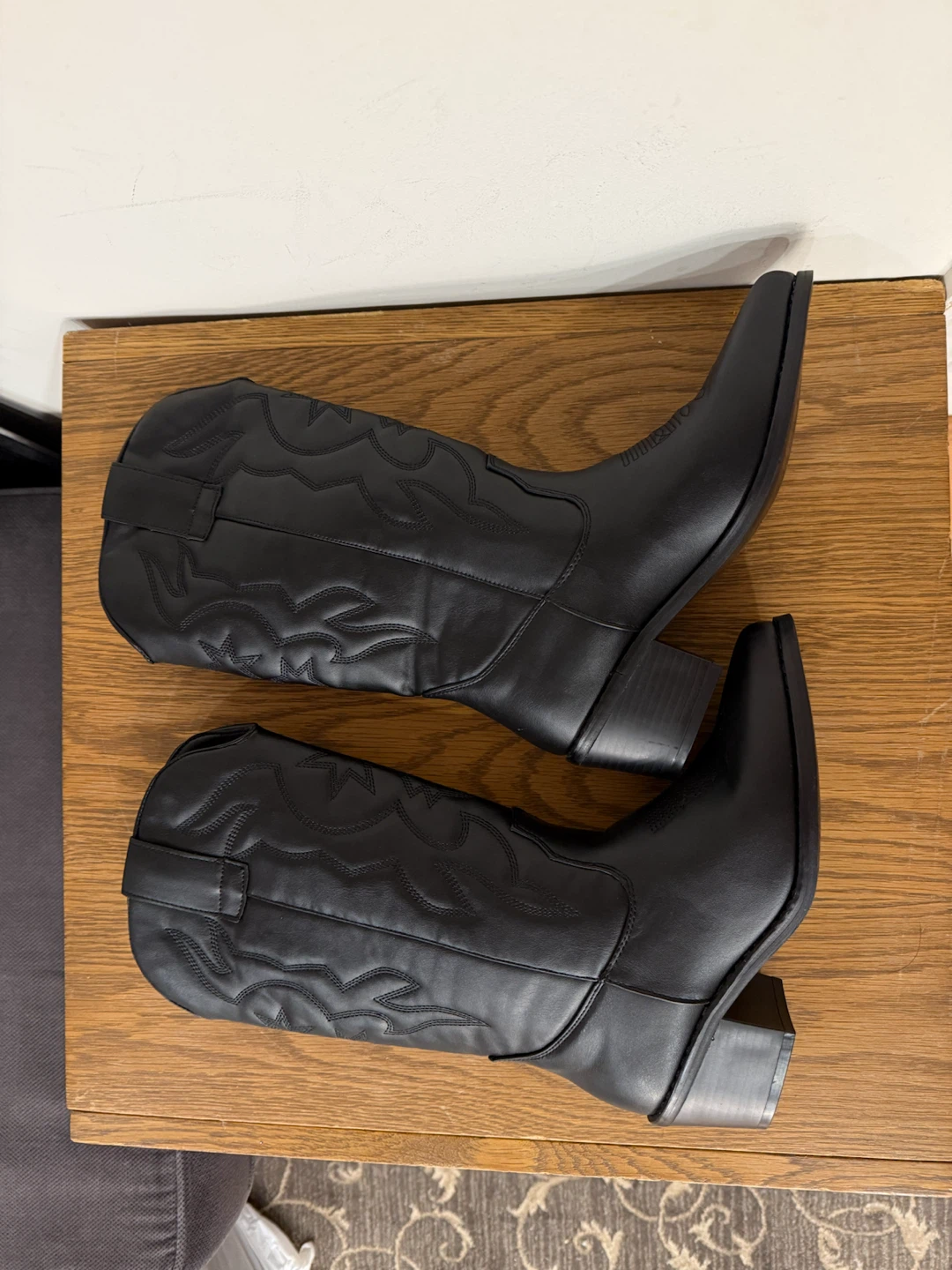 Black Cowboy Boots - photo 4