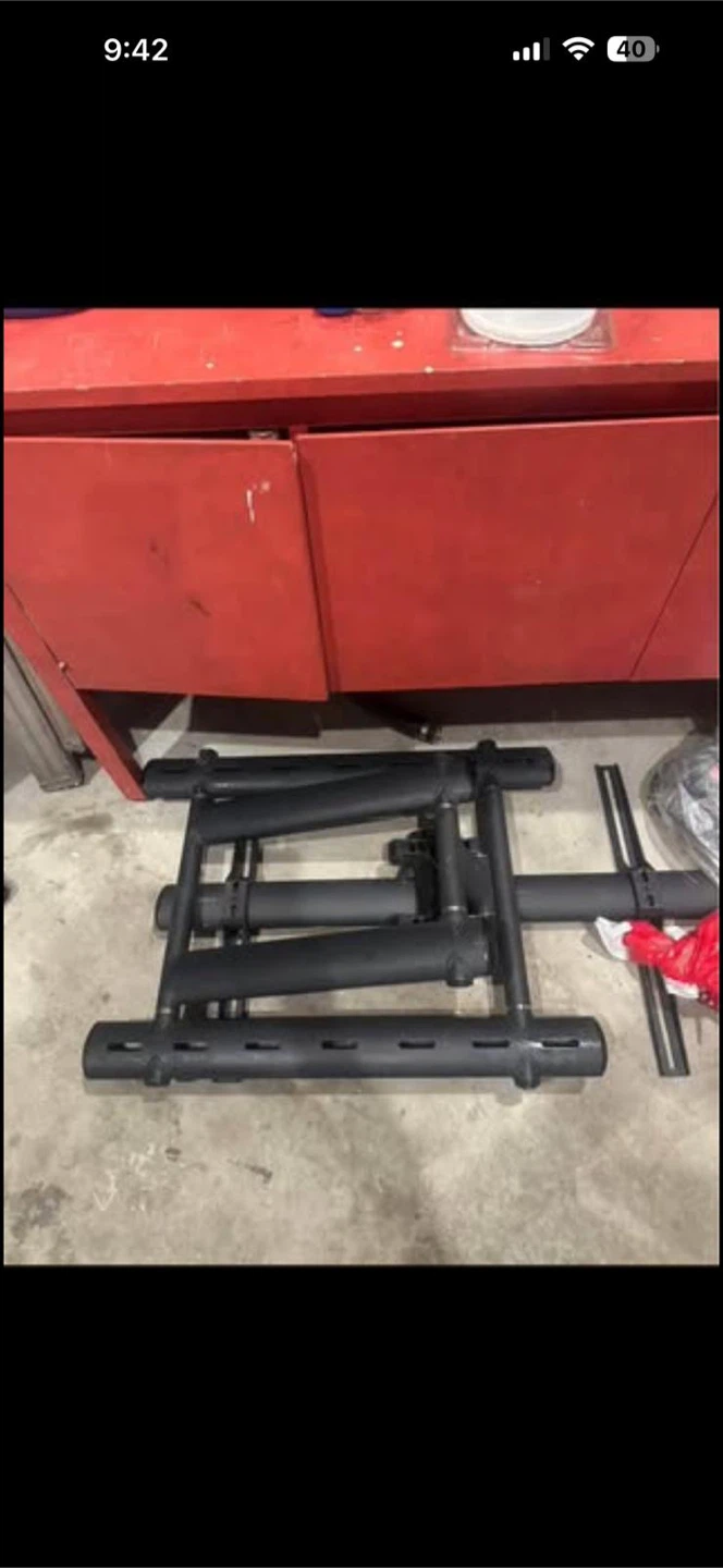 Black Metal Heavy Duty TV Wall Mount