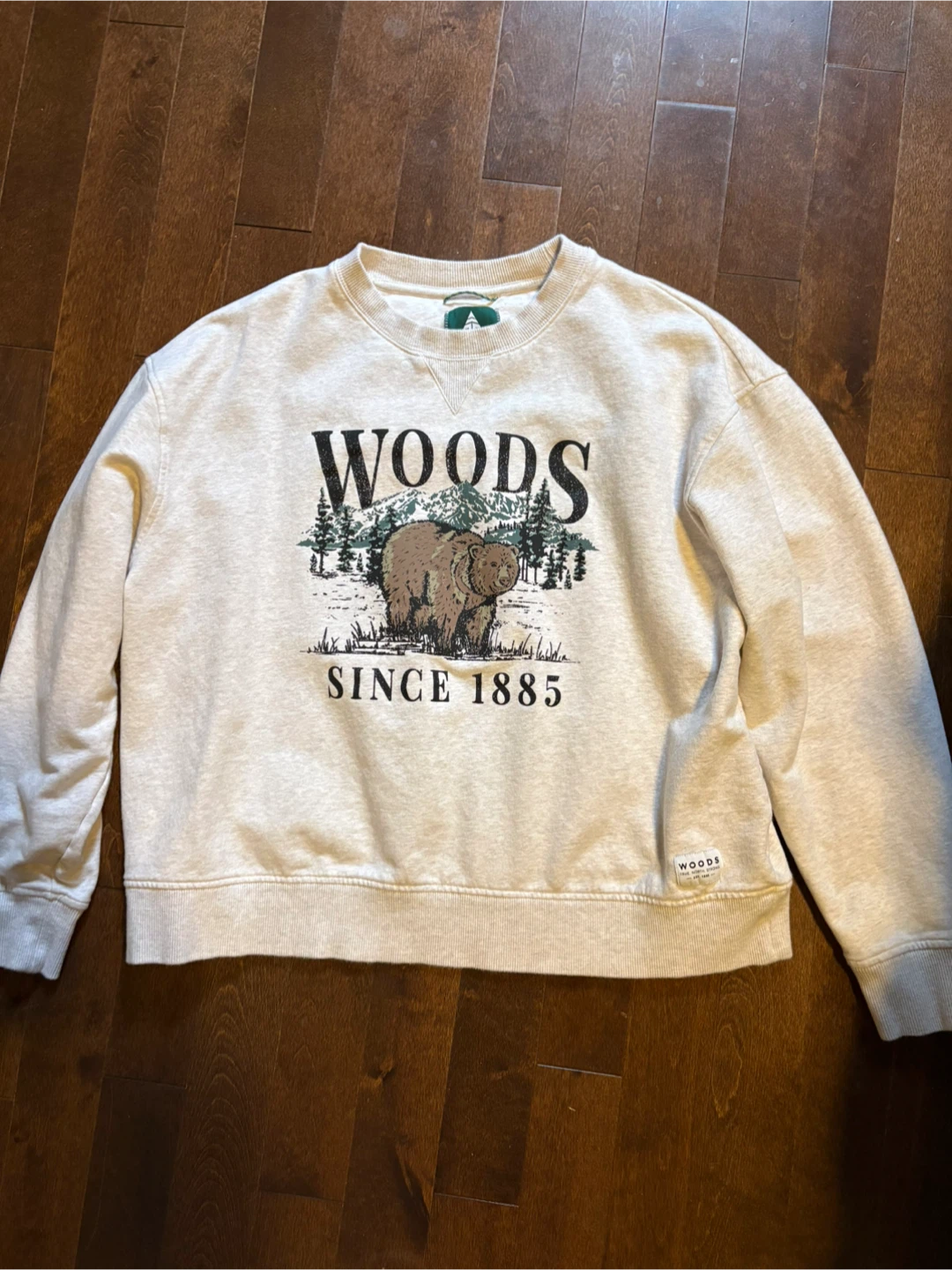 Woods Since 1885 Bear Graphic Sweatshirt XXL