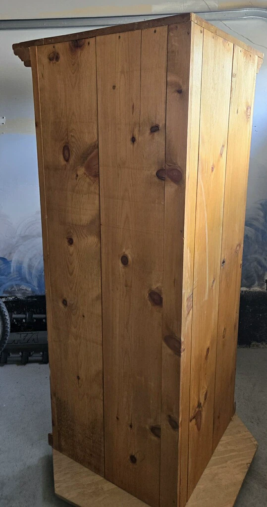 Solid Pine Corner Cabinet - photo 3