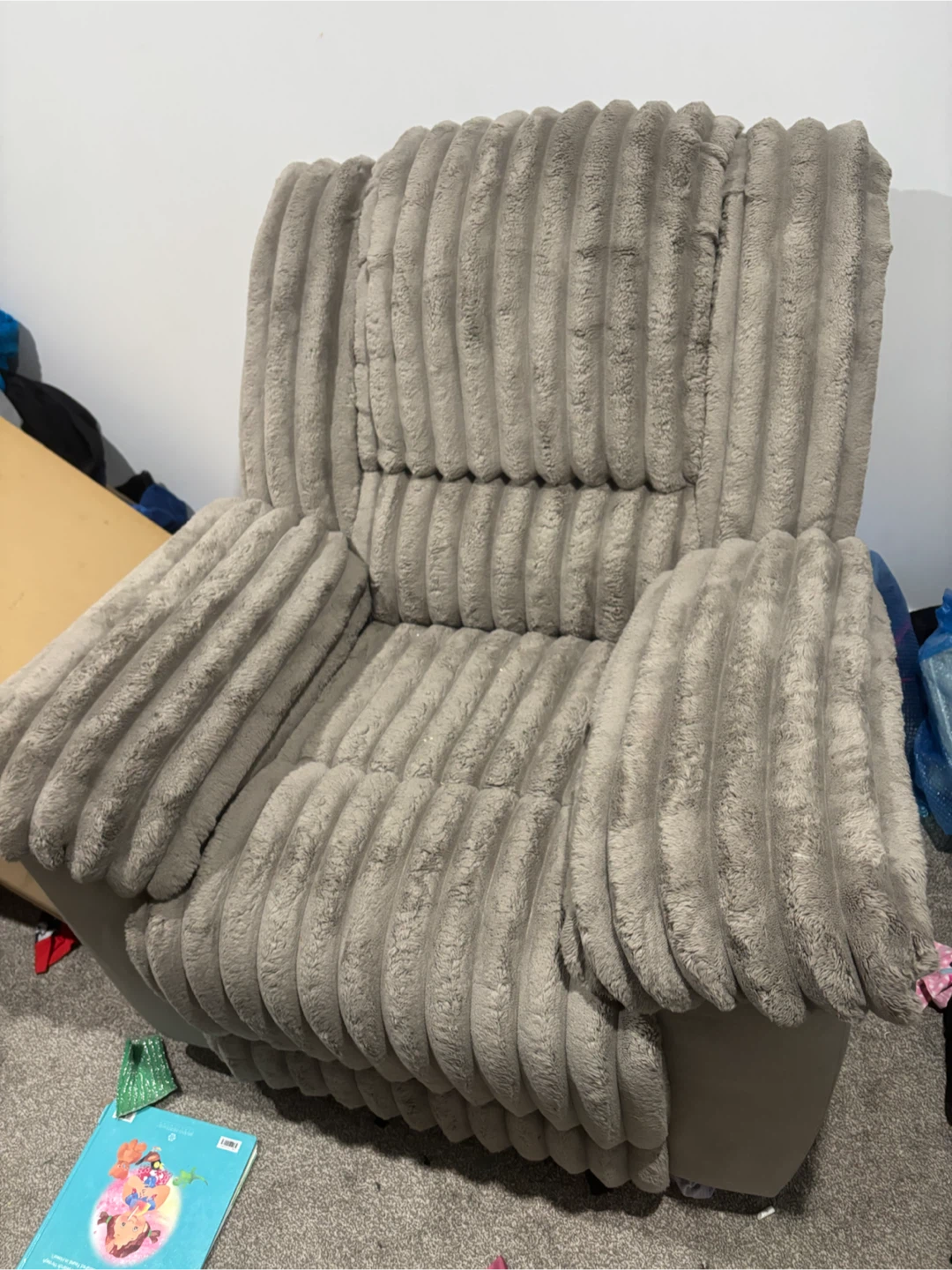 Sherpa Ribbed Recliner Chair