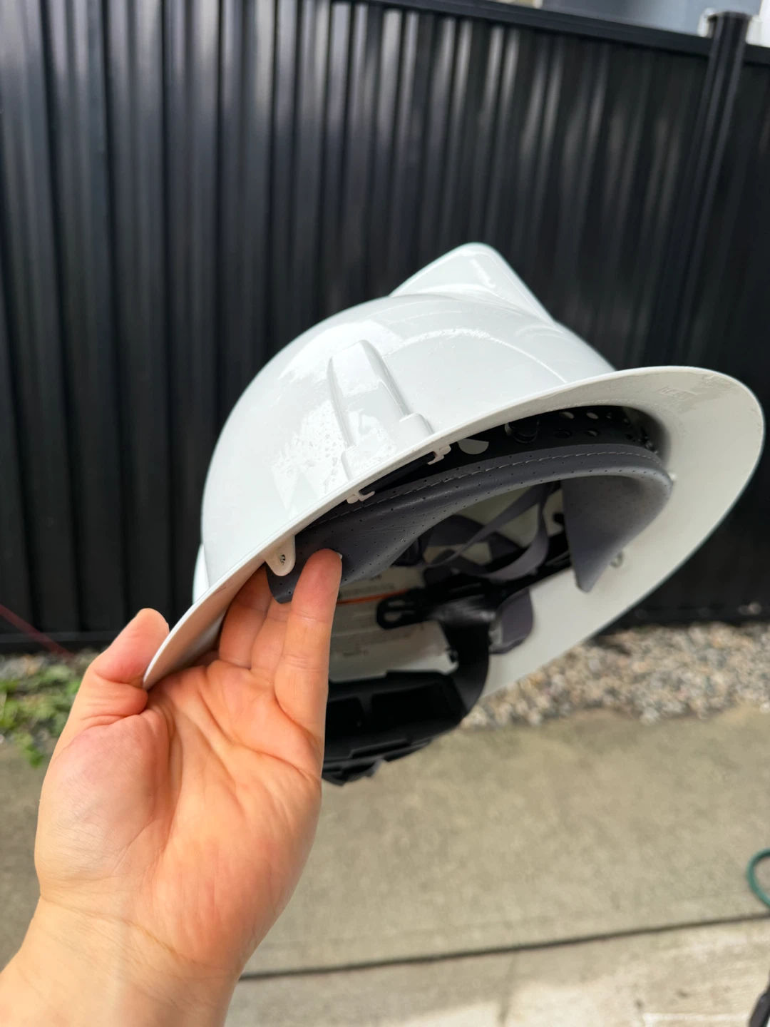 MSA V-Gard Hard Hat White - photo 3