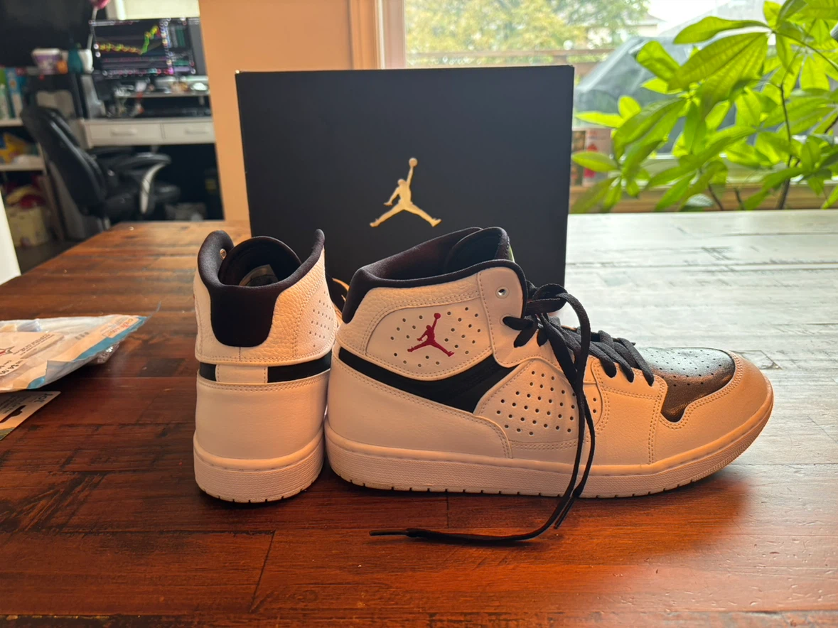 Nike Jordan Flight Club 91 - Size 11