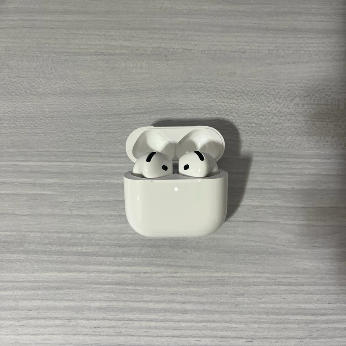 Apple AirPods 4th Generation ANC - photo 2