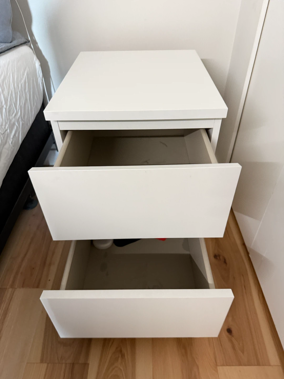 IKEA White Bedside Tables – Set of 2 – Good Condition - photo 3
