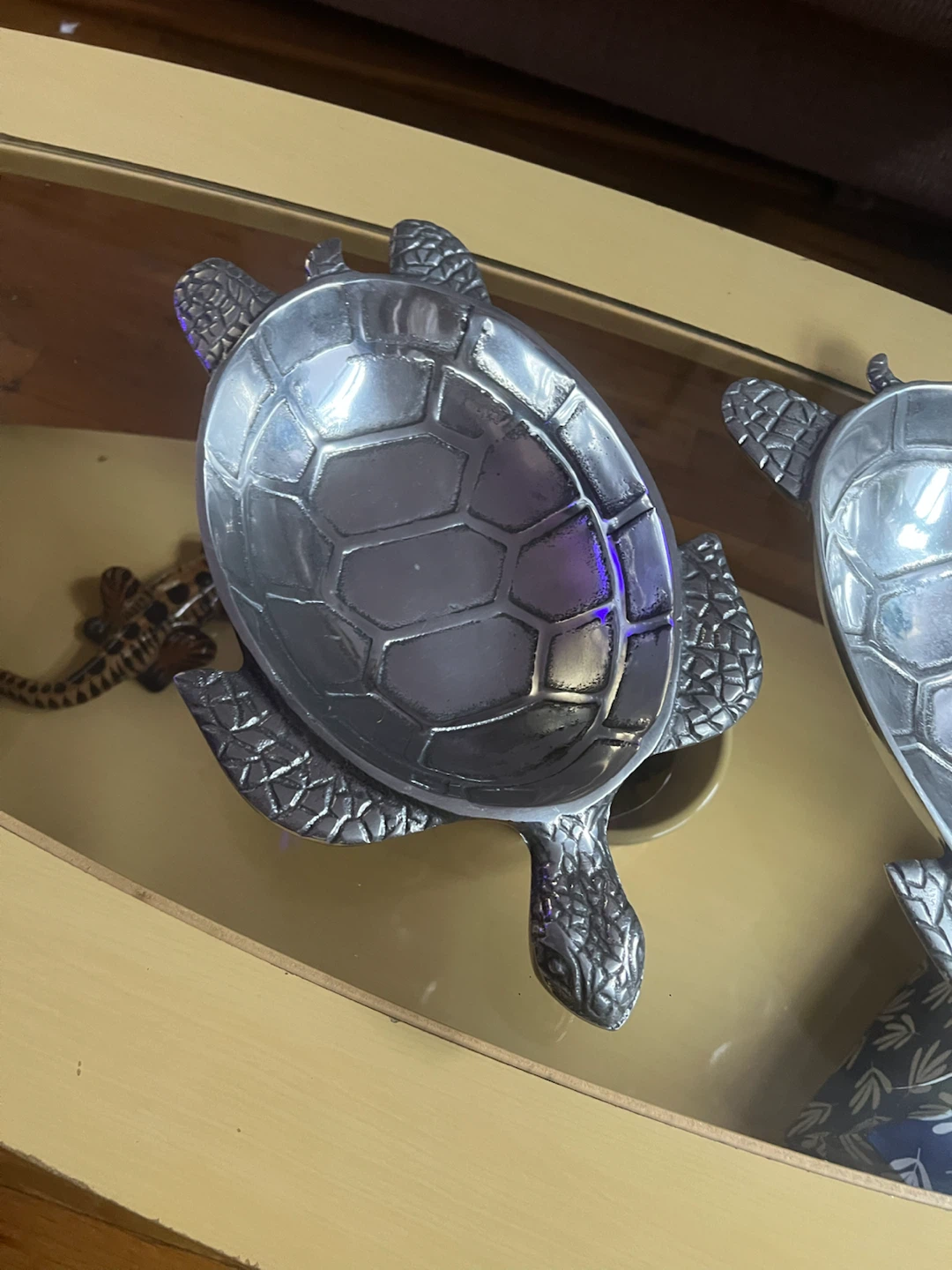 Set of Two Turtle Shaped Metal Trays - photo 4