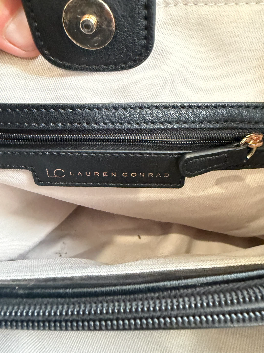 LC Lauren Conrad Black Handbag - photo 2
