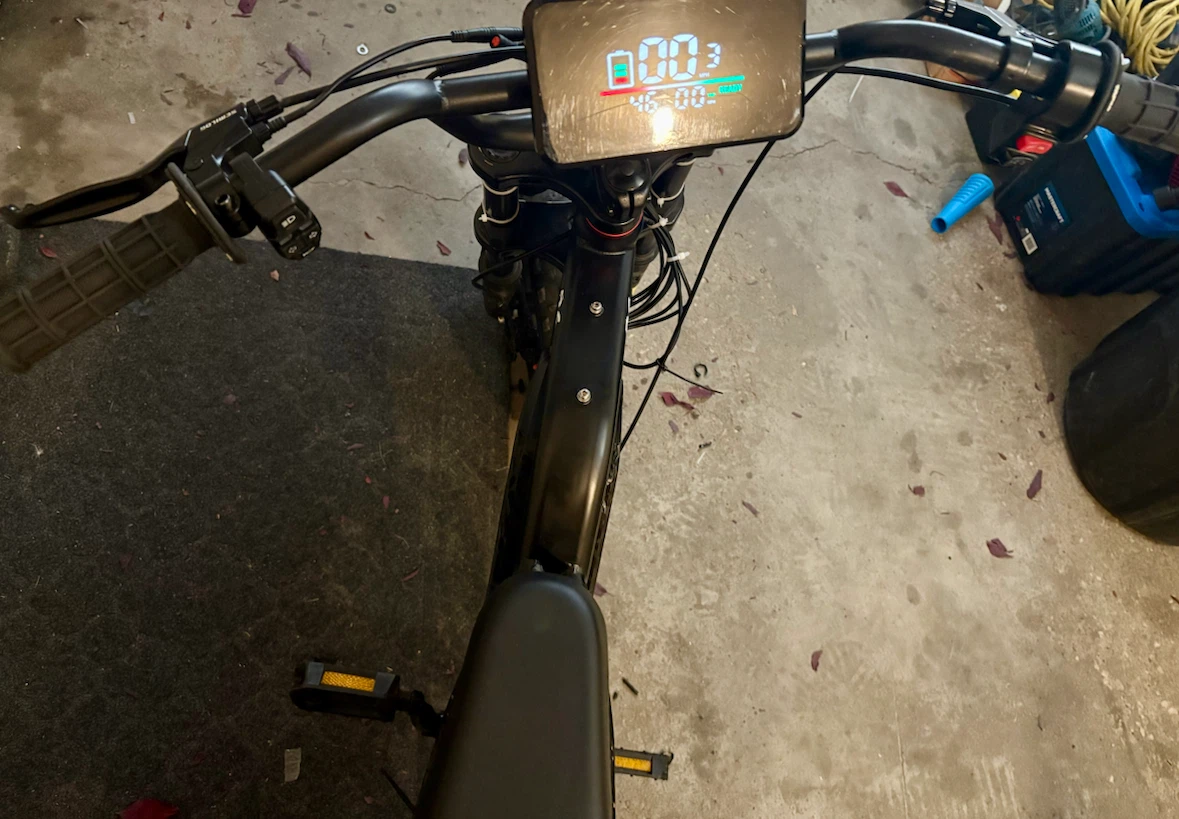 R6 Electric Bike