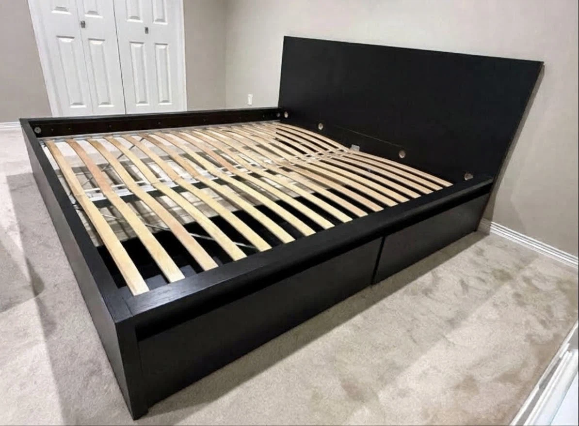 King Size Malm IKEA Bed Frame and 2 Drawers Black Brown