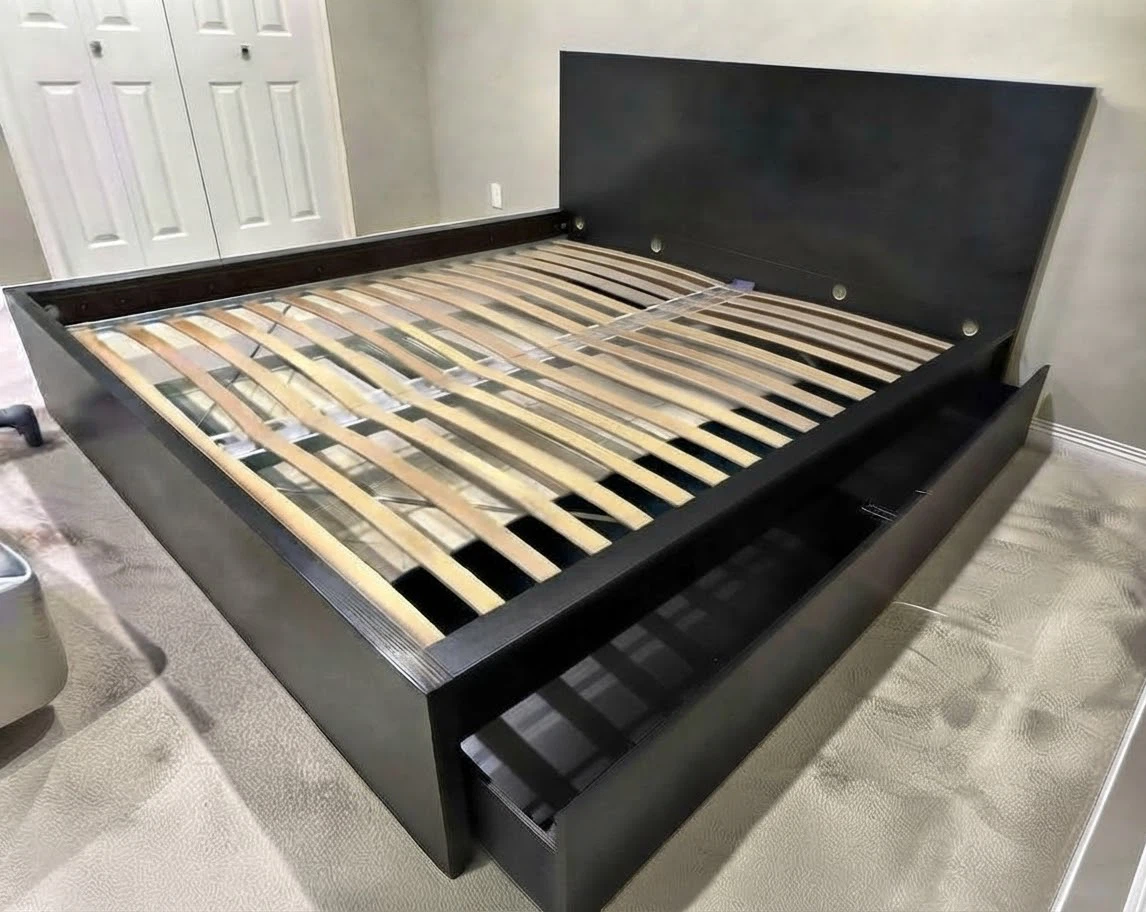 King Size Malm IKEA Bed Frame and 2 Drawers Black Brown - photo 2