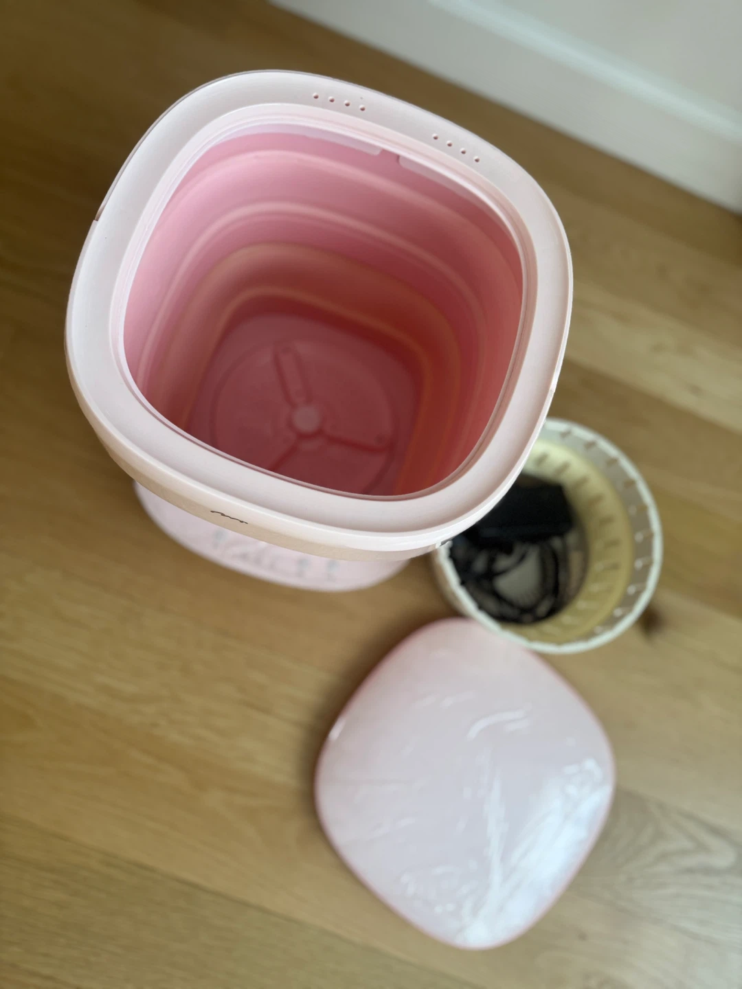 Pink Collapsible Portable Washing Machine - photo 2