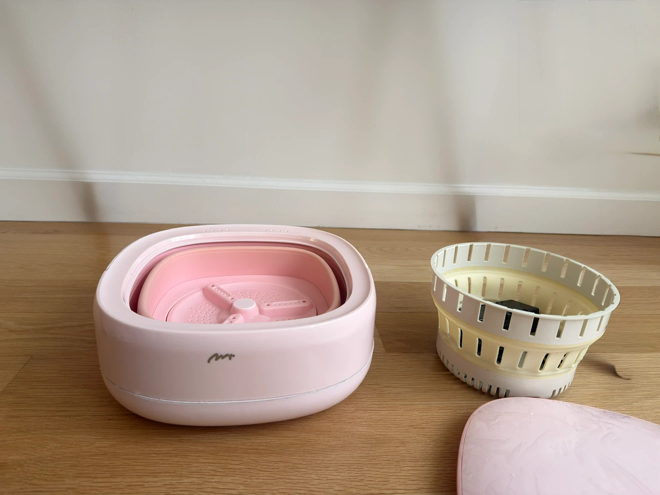 Pink Collapsible Portable Washing Machine - photo 3