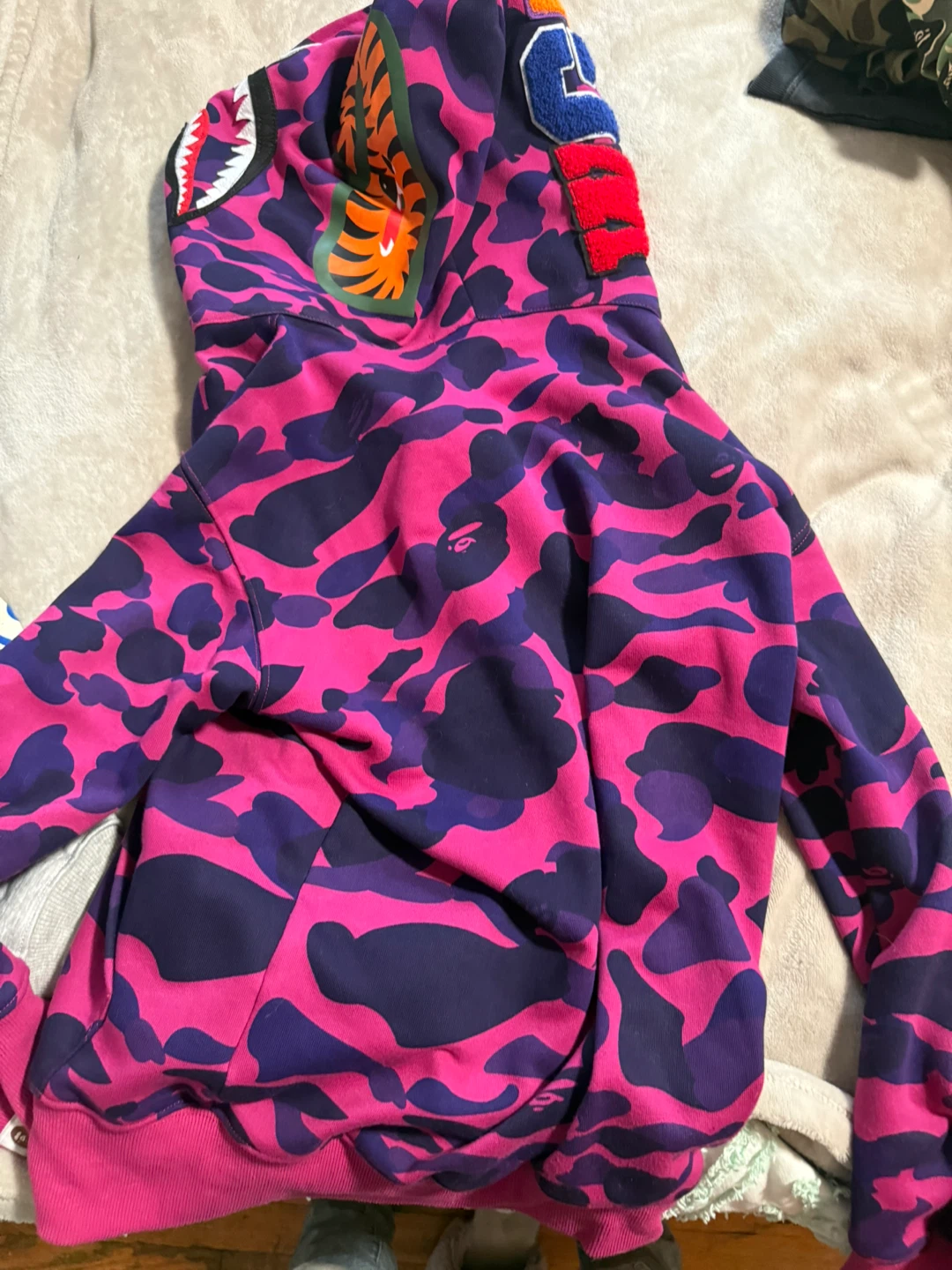 A Bathing Ape Pink Camo Shark Hoodie - photo 5
