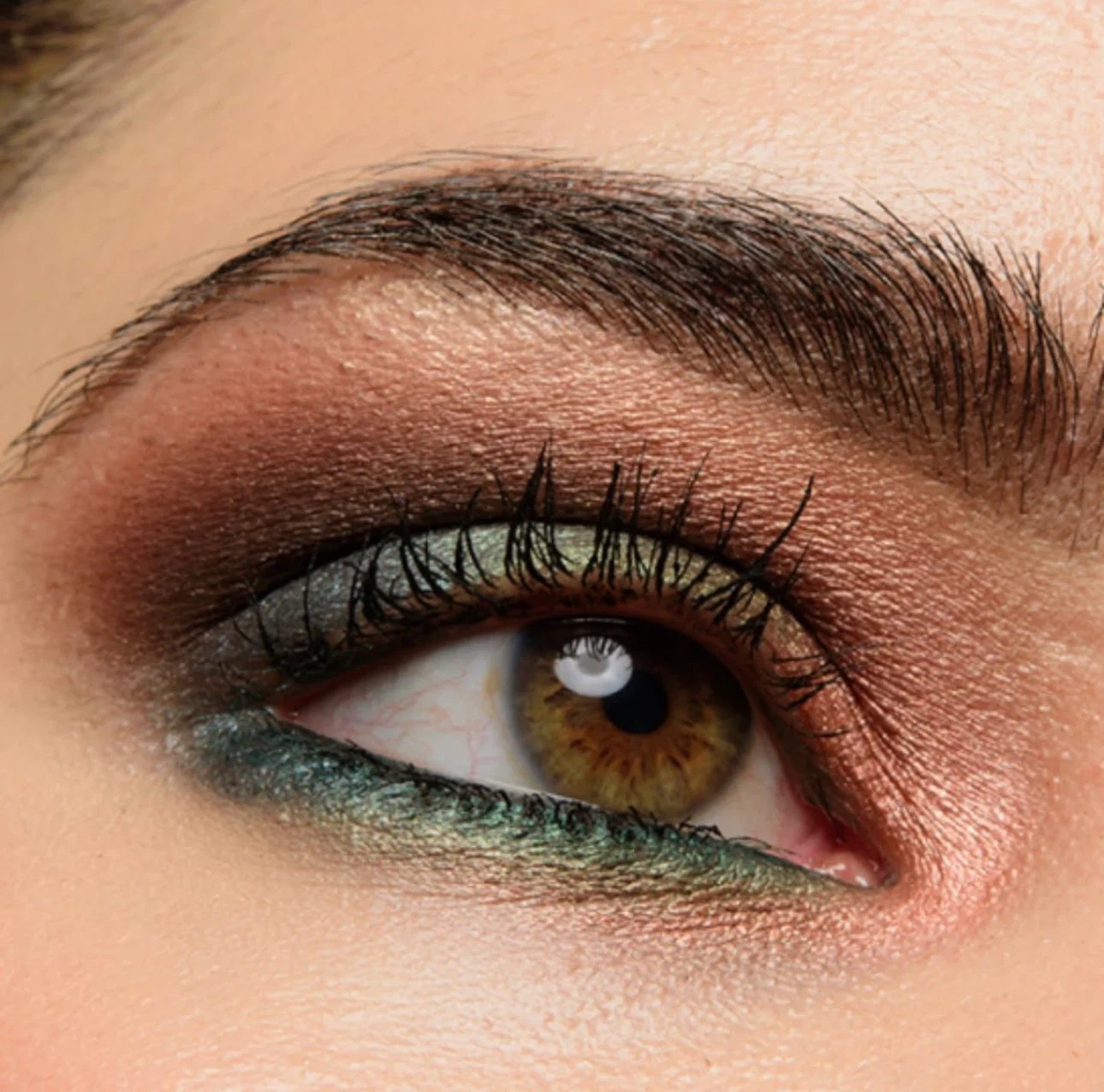 New Urban Decay: Metallic Green Eyeliner Pencil - photo 2