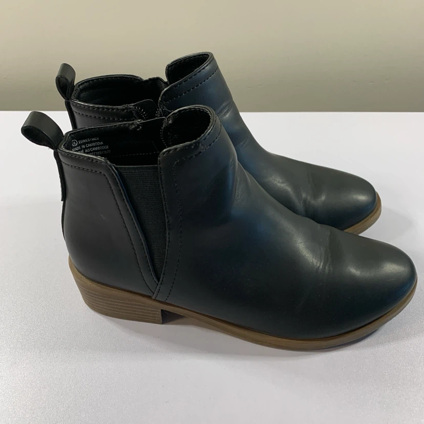 Time and Tru Memory Foam Chelsea Boot 8