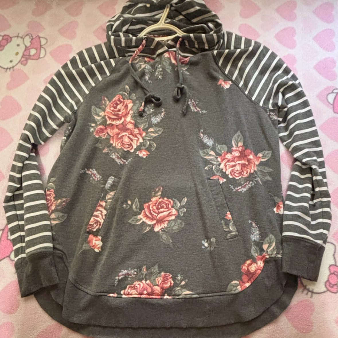 Maurices - Floral & Stripe Hoodie - *Size Women Large* - photo 2