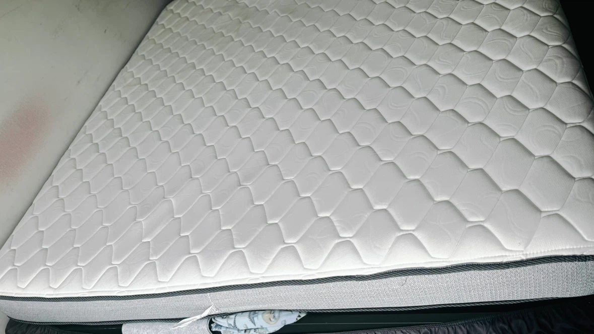Moving out King-Size Alwyn Home Mattress - photo 5